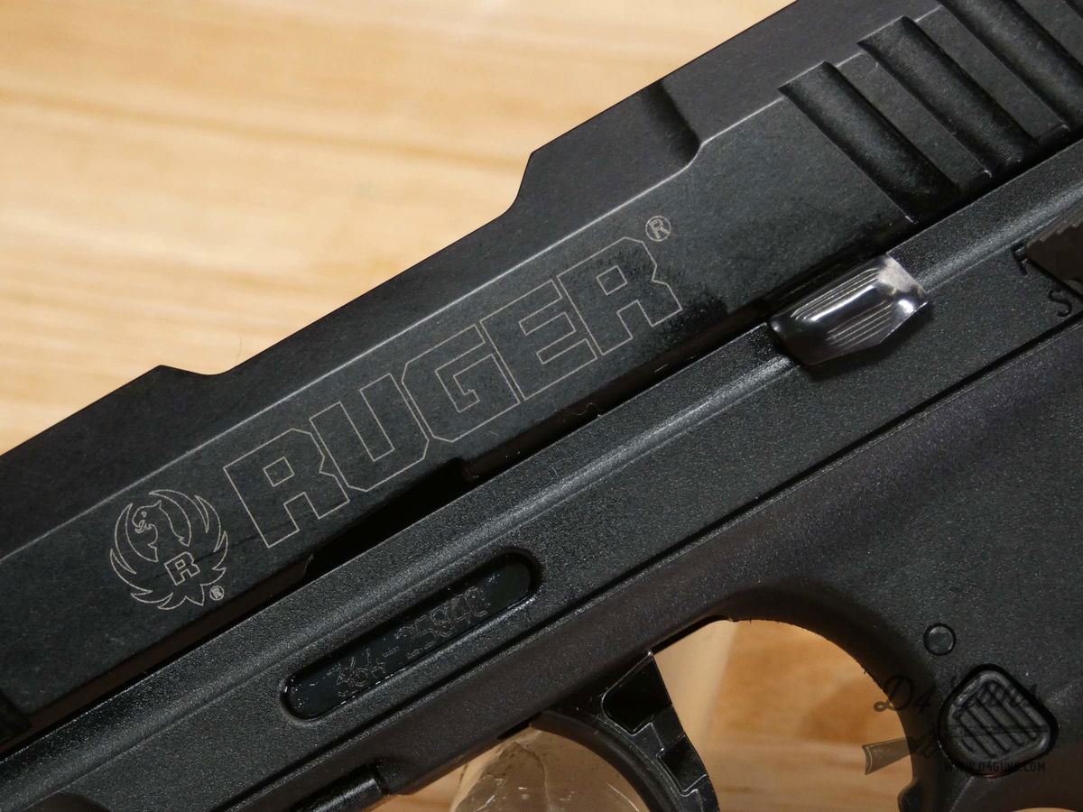 Ruger SR-22 - .22 LR - Mfg. 2014 - SR22 - CCW - Plinker - OG Box ...