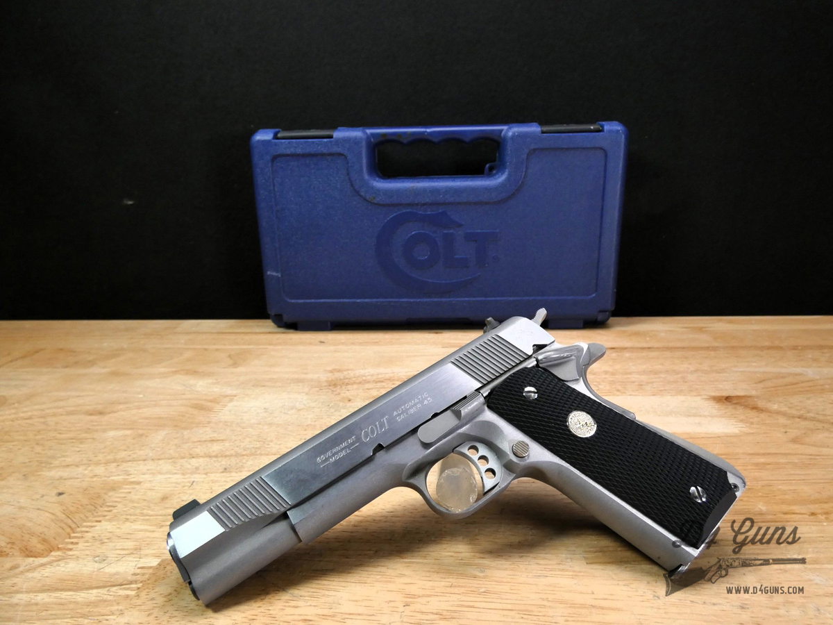 Colt Government Model - .45 AUTO - Stainless - w/ Original case!-img-1