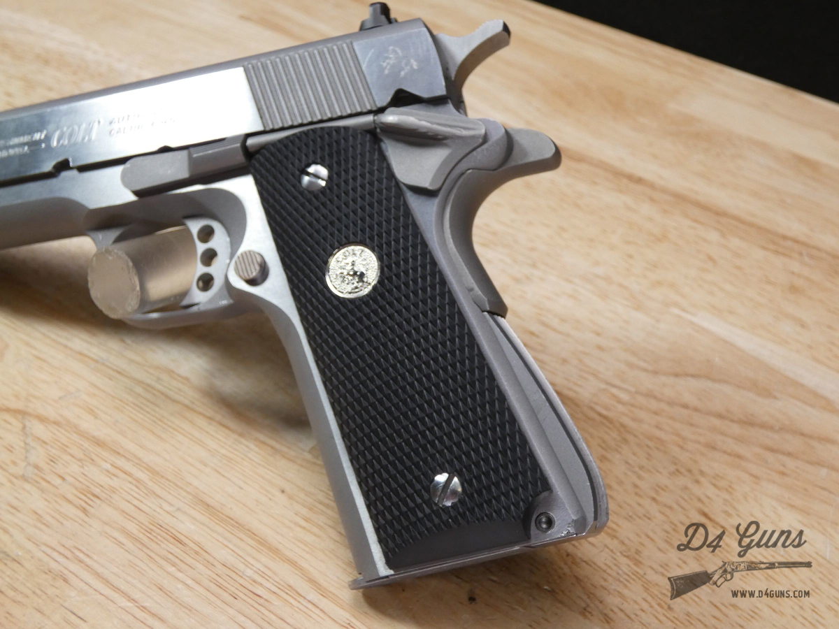 Colt Government Model - .45 AUTO - Stainless - w/ Original case!-img-6
