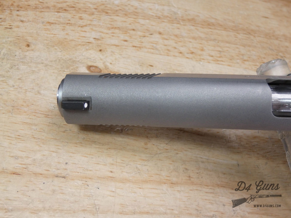 Colt Government Model - .45 AUTO - Stainless - w/ Original case!-img-10