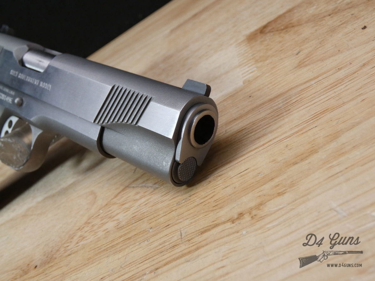 Colt Government Model - .45 AUTO - Stainless - w/ Original case!-img-14