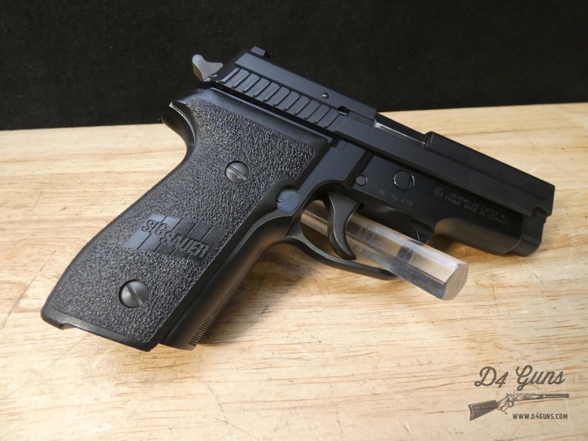 Sig Sauer P229 - .40 S&W - w/ OG Case + 2 Mags & MORE - Sigarms-img-3