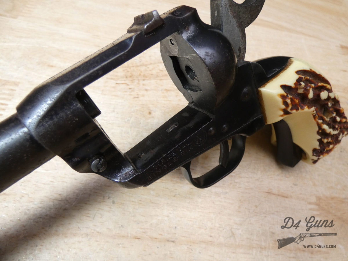 Sturm Ruger Single-Six - .22 LR - 1960 - 3 Screw - 4-Click - Stag Grips!-img-31