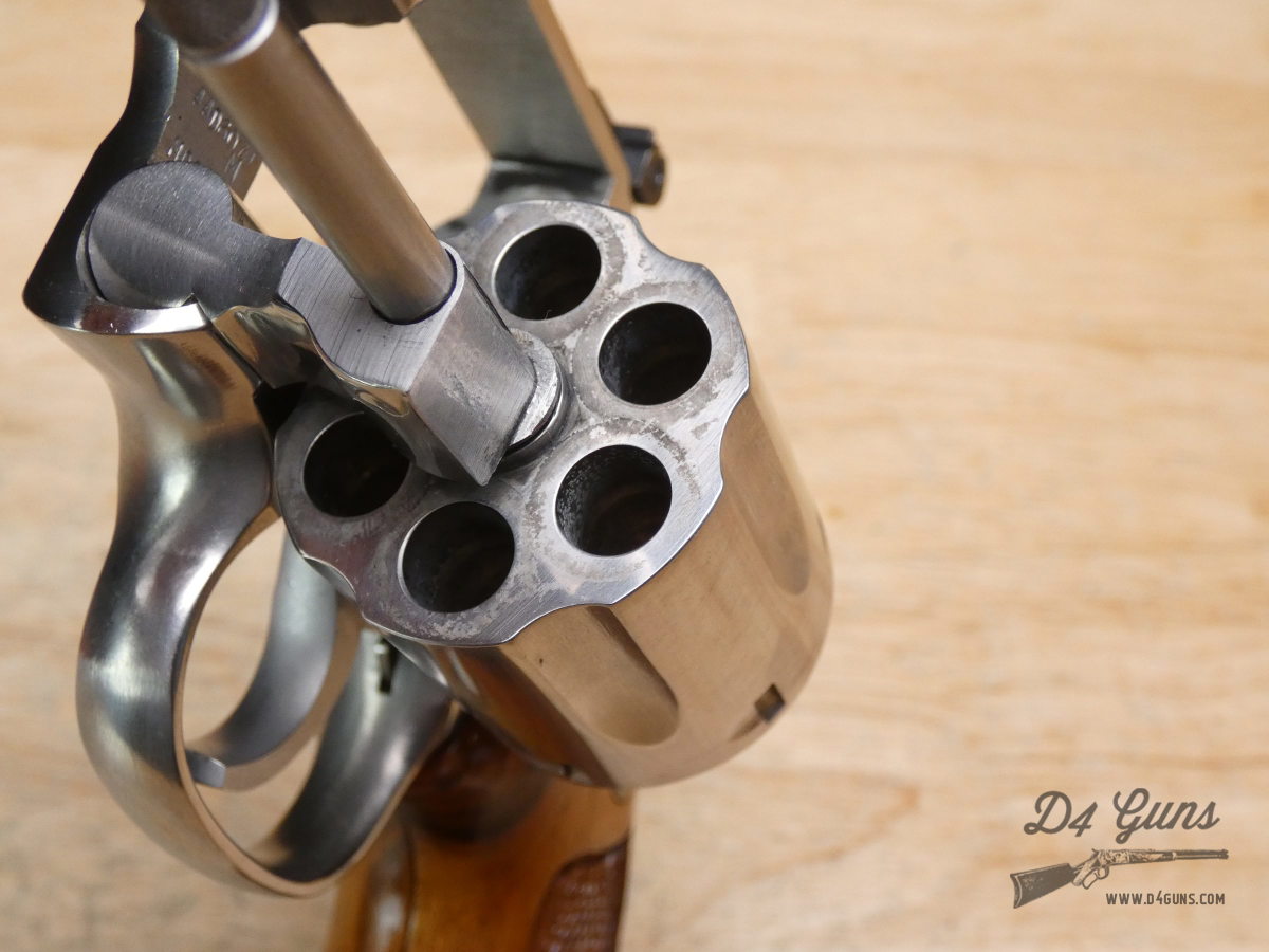 Smith & Wesson 686 NO DASH - .357 Mag - Stainless - 6IN - Pre-Lock - S&W-img-37