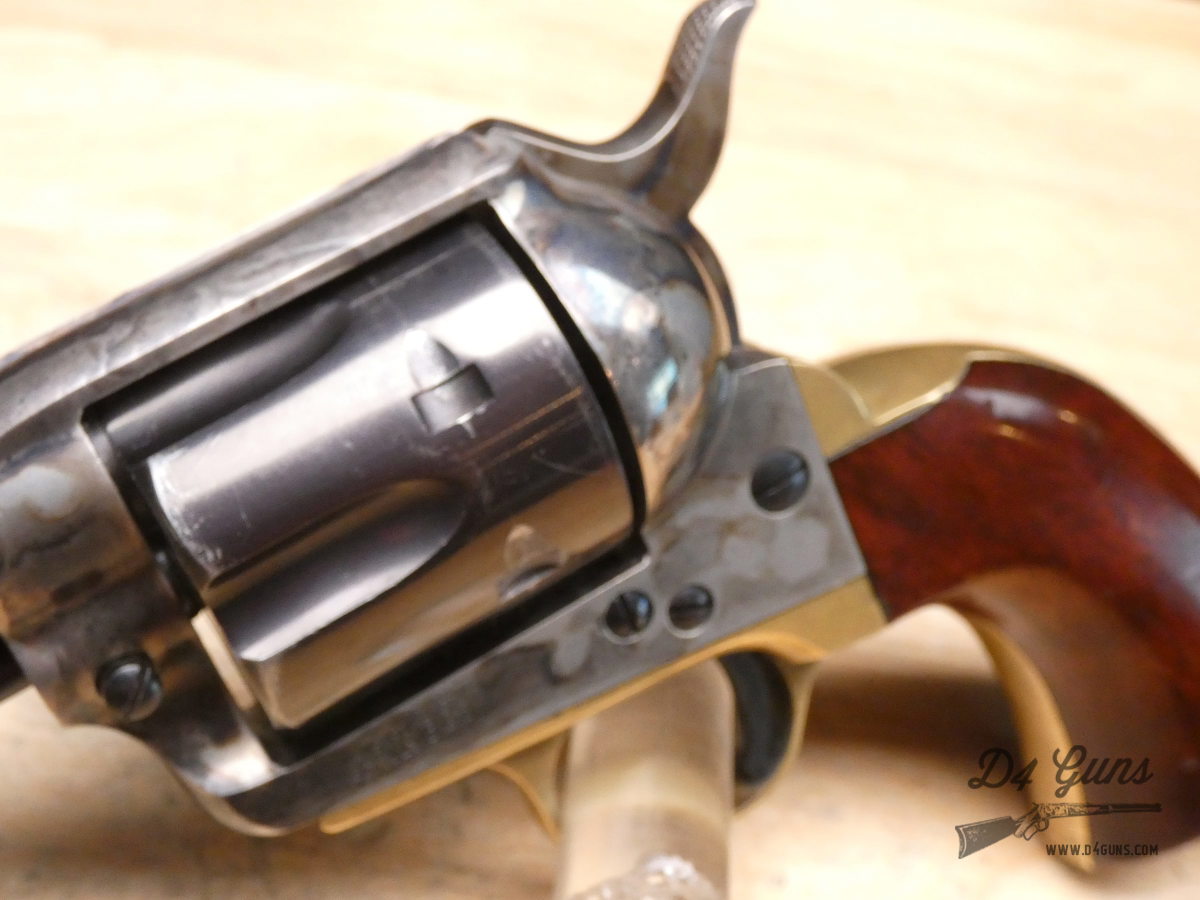EMF Uberti Frontier Marshall - .45 Colt - 4-Click SAA - 4.75IN BBL-img-5
