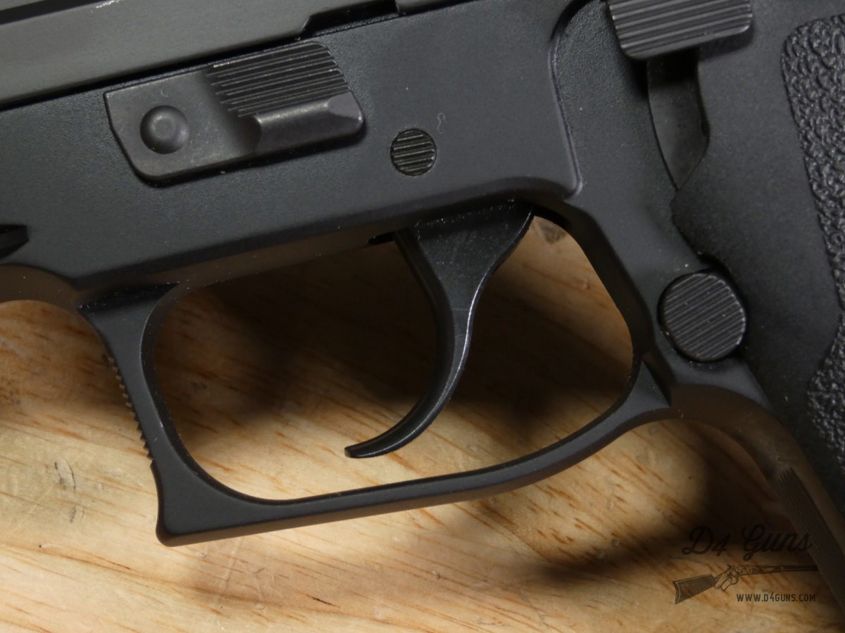 Sig Sauer P220 - .45 ACP - P220R - SRT - OG Case & 2 Mags - MFG 2015 - C-img-6