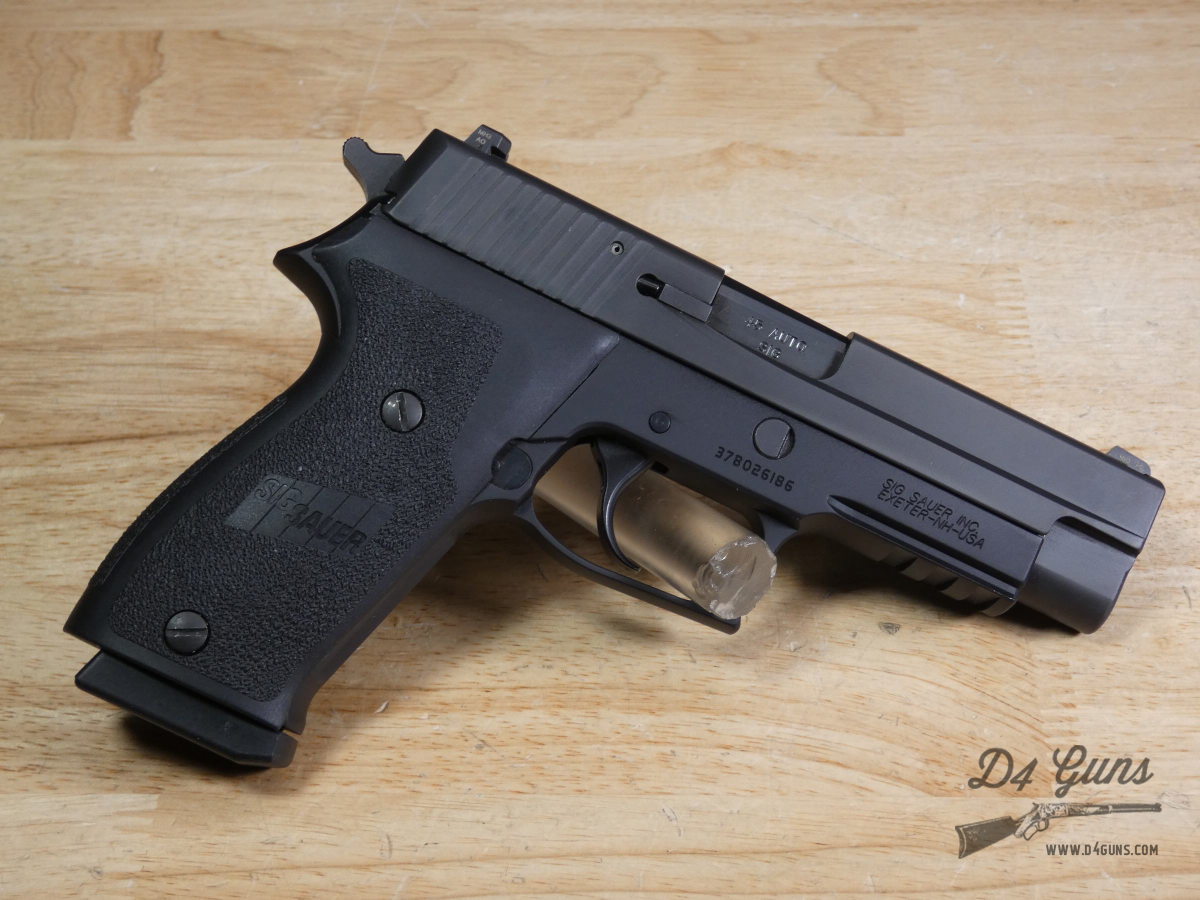 Sig Sauer P220 - .45 ACP - P220R - SRT - OG Case & 2 Mags - MFG 2015 - C-img-7