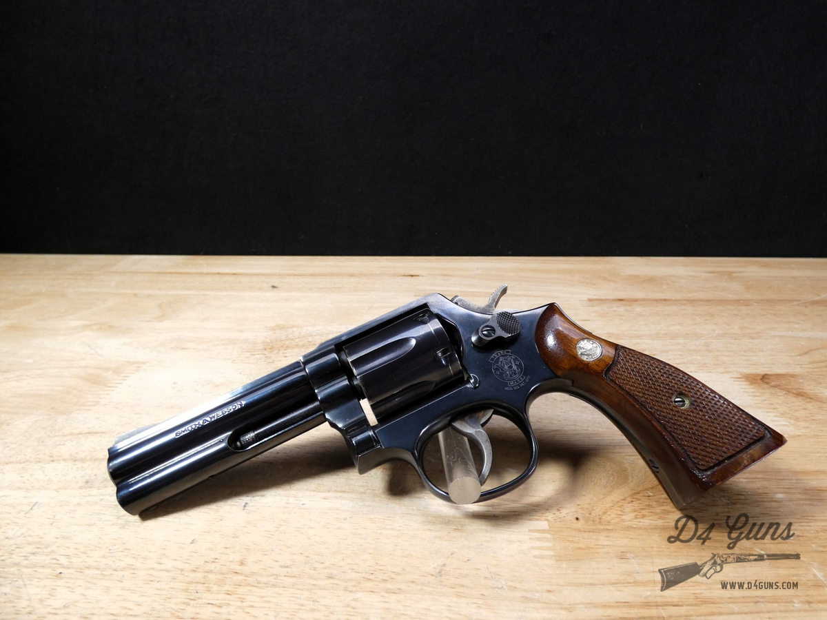 CLEAN Smith & Wesson Model 581 - .357 Magnum - MFG 1985 - S&W M581-img-1