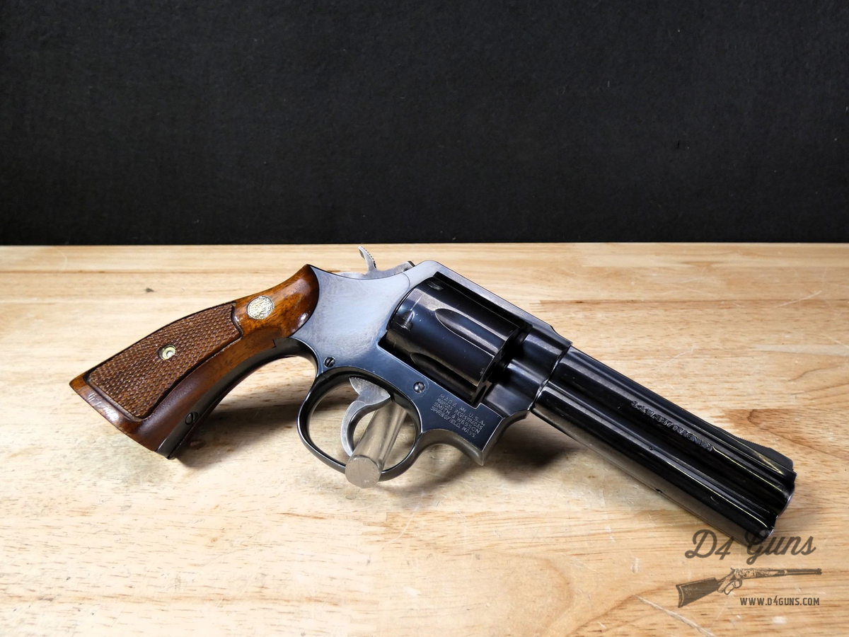 CLEAN Smith & Wesson Model 581 - .357 Magnum - MFG 1985 - S&W M581-img-13