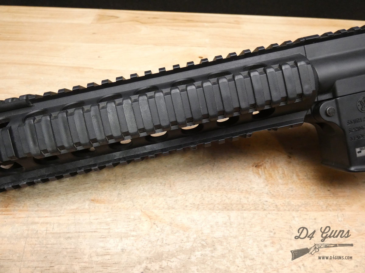 Smith & Wesson M&P15-22 - .22 LR - w/ 4 Mags! - S&W M&P AR Plinker!-img-4