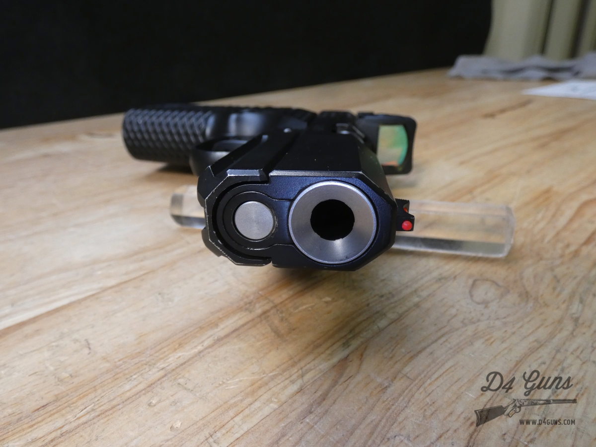 Wilson Combat SFX9 - 9mm - w/ 2 Mags + Holster & Trijicon RMRcc CC07 - SFX-img-15