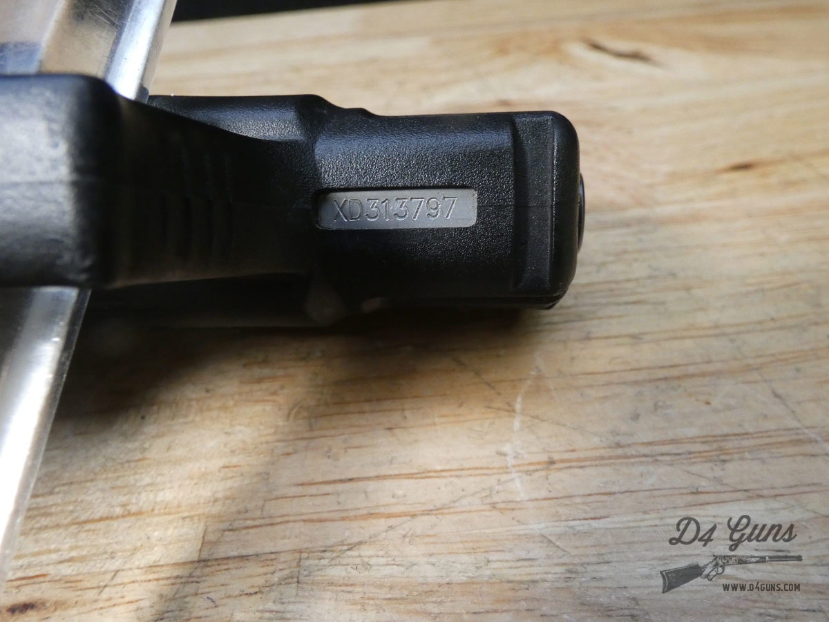 Springfield Armory XD-40 Sub-Compact - .40 S&W - w/ 3 Mags + More - XD -img-26