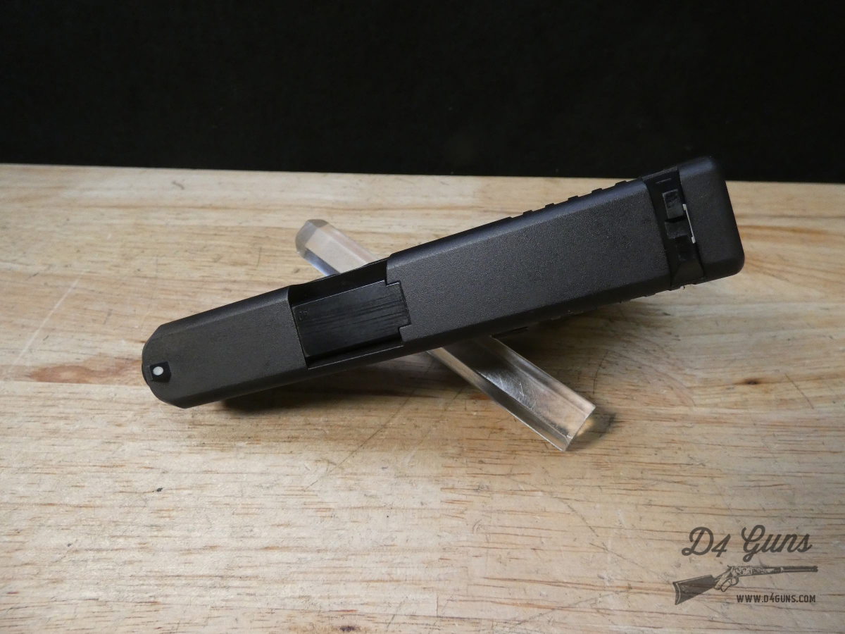 Glock 27 Gen 3 - .40 S&W - G27 - Tupperware Case + 2 Mags - Sub Compact-img-6