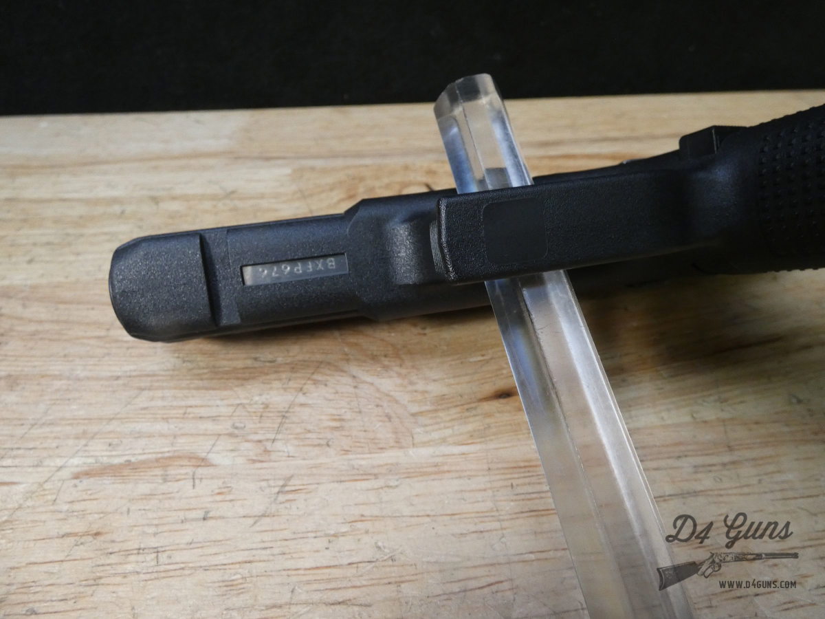 Glock 17 Gen 5 MOS - 9mm - Optic Ready G17 - XLNT w/ OG Case + Mags-img-9