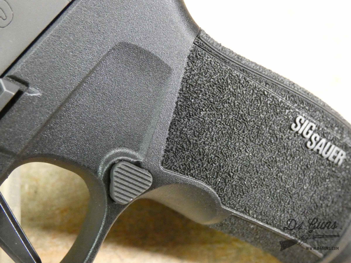 Sig Sauer P365X Macro Comp - 9mm - P365 XMACRO - 365 - 2 Mags + Case-img-8