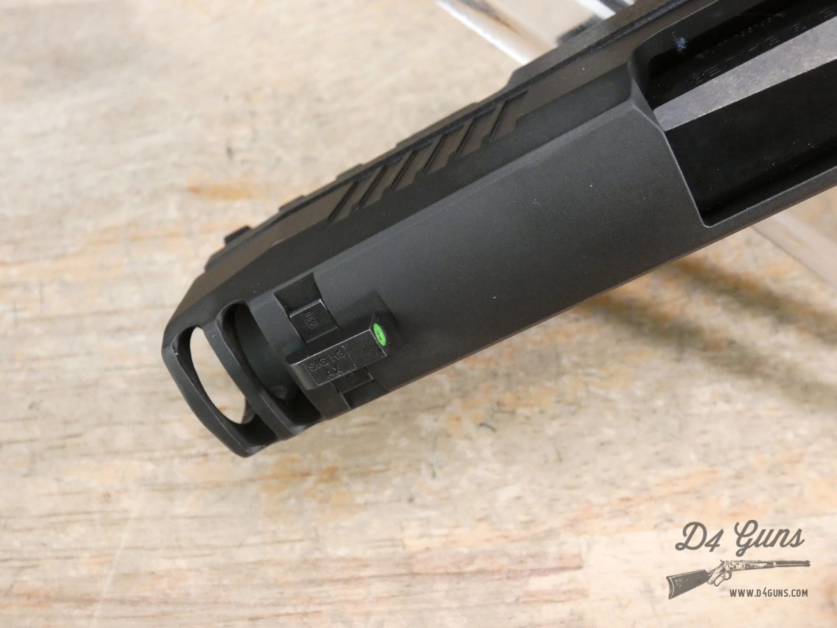 Sig Sauer P365X Macro Comp - 9mm - P365 XMACRO - 365 - 2 Mags + Case-img-10