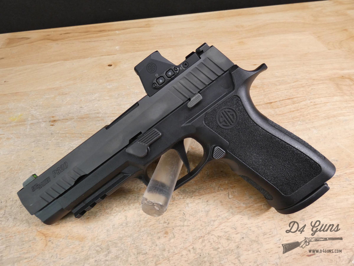 Sig Sauer P320 XF - 9mm - w/ Case + Romeo-X Pro & 2 Mags - M17 - P320XF-img-2