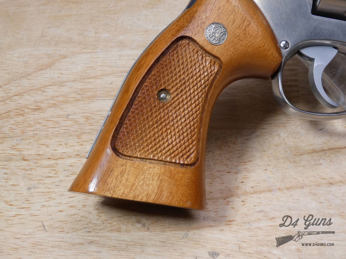 Smith & Wesson 686 NO DASH - .357 Mag - Stainless - Pre-Lock - Wood Case -img-8