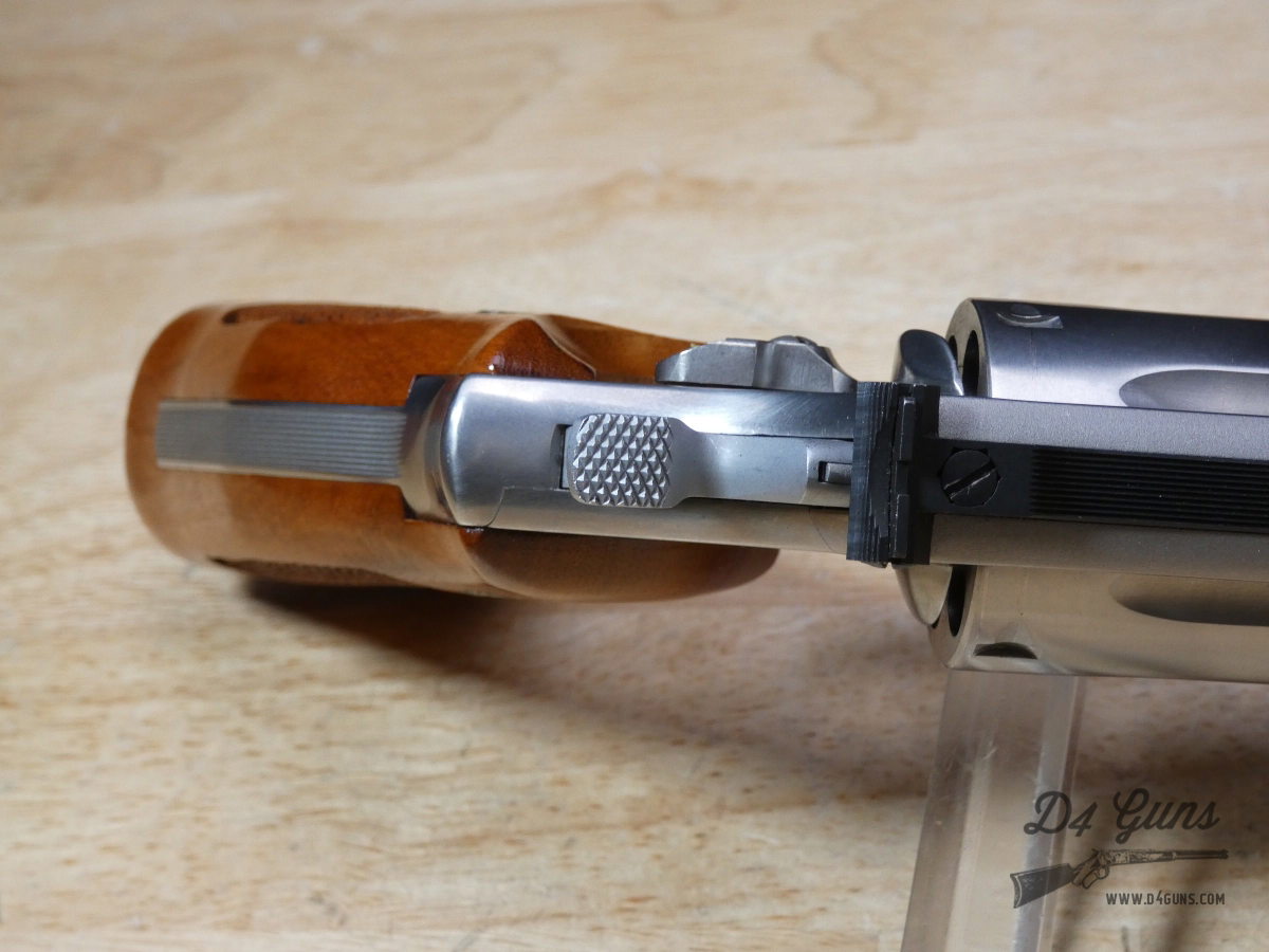 Smith & Wesson 686 NO DASH - .357 Mag - Stainless - Pre-Lock - Wood Case -img-18
