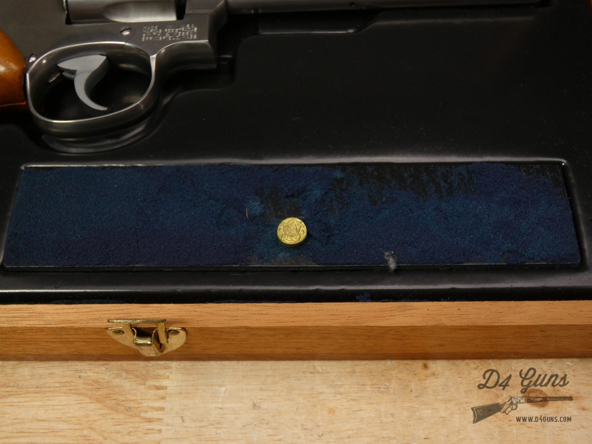 Smith & Wesson 686 NO DASH - .357 Mag - Stainless - Pre-Lock - Wood Case -img-41