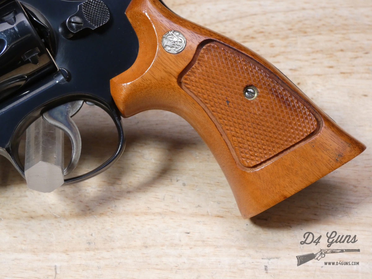 Smith & Wesson 48-2 - .22 MRF - .22 Mag - WMR - S&W 48 - Wood Case - 1982-img-6