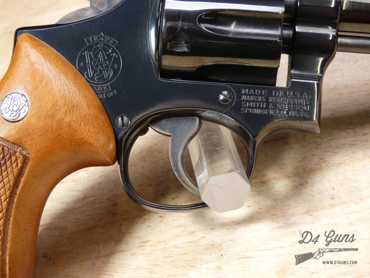 Smith & Wesson 48-2 - .22 MRF - .22 Mag - WMR - S&W 48 - Wood Case - 1982-img-9