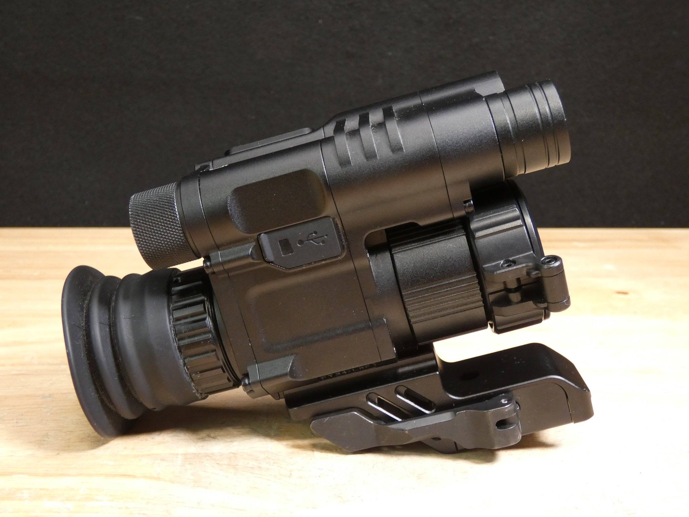 Pard FT-34-LRF Clip On Thermal Optic w/ Built-In Rangefinder - FT34 LRF - C-img-2