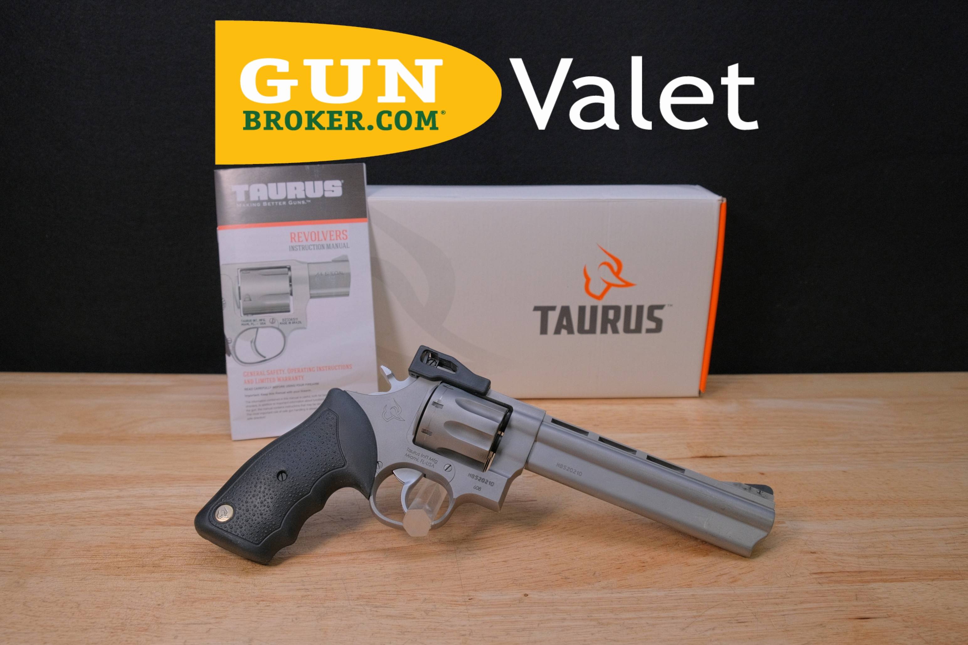Taurus 608 - .357 Mag - XLNT - 8-Shot Stainless Ported - DA - M608 ...