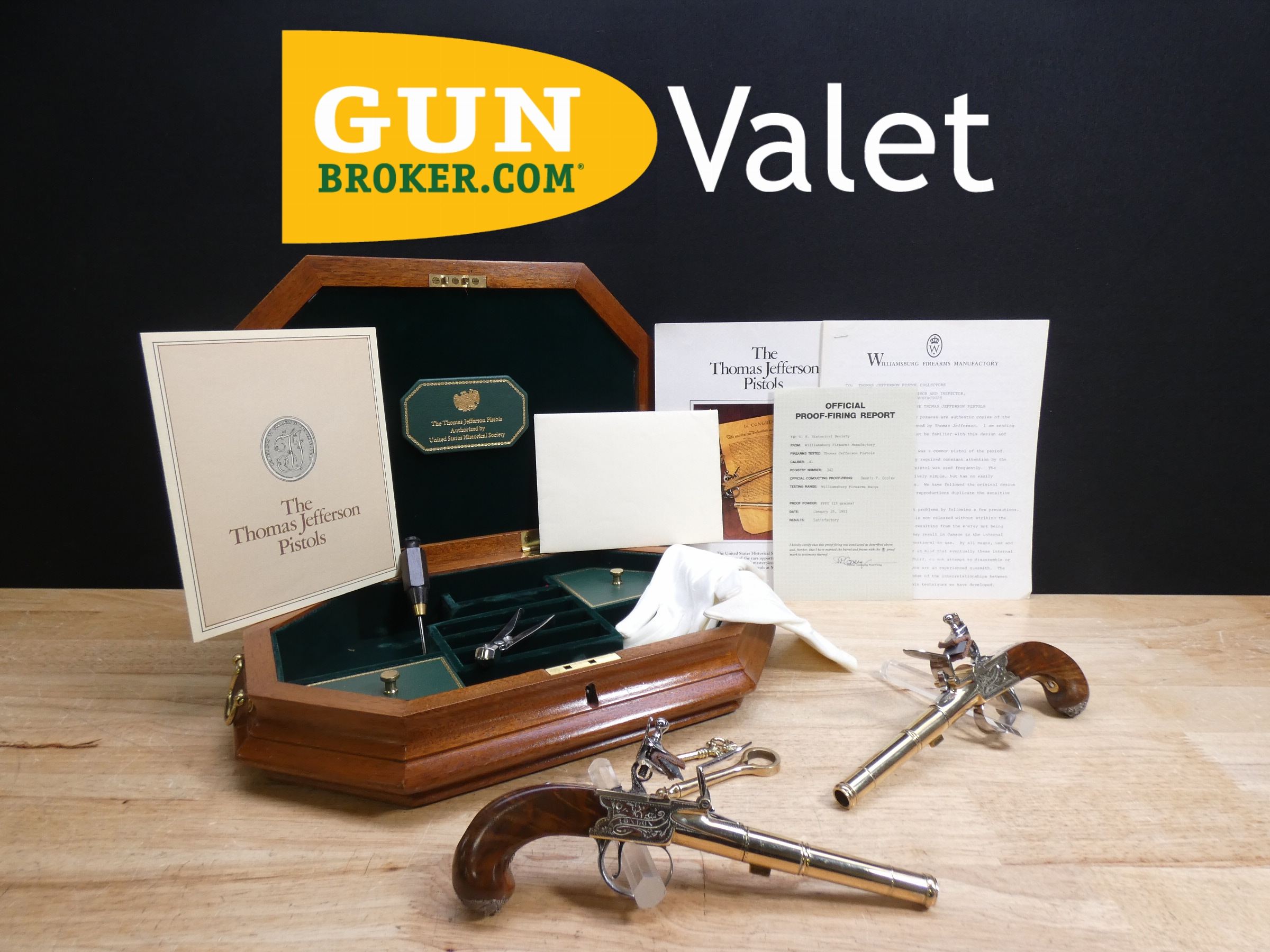 Thomas Jefferson Flintlock Pistol Set - .42 Cal - Display Case & MORE ...
