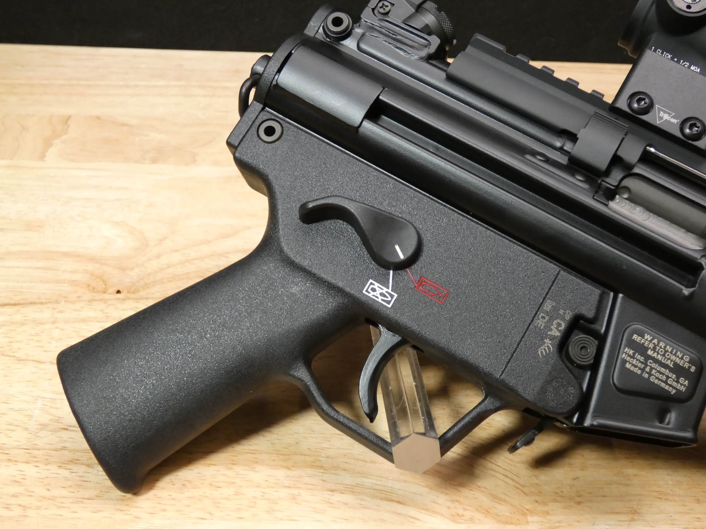 LIKE NEW Heckler & Koch SP5K-PDW - 9mm - HK SP5 - H&K w/ Trijicon MRO - C-img-13