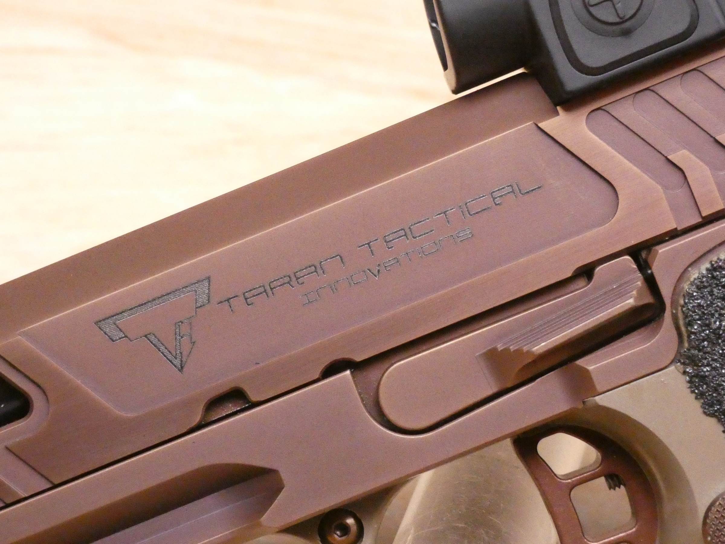 Taran Tactical Sand Viper 2011 - 9mm - XLNT w/ Trijicon SRO & MORE - C-img-26