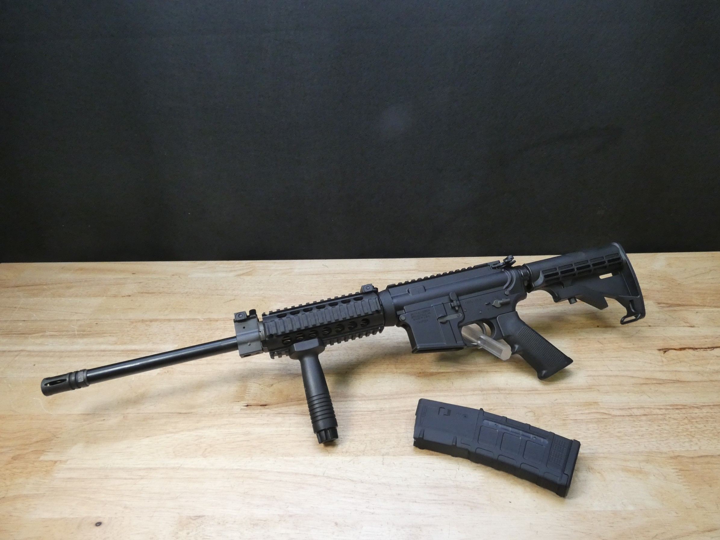 Smith & Wesson M&P-15 Sport II - 5.56 NATO - S&W M&P15 - w/ Mag!-img-2