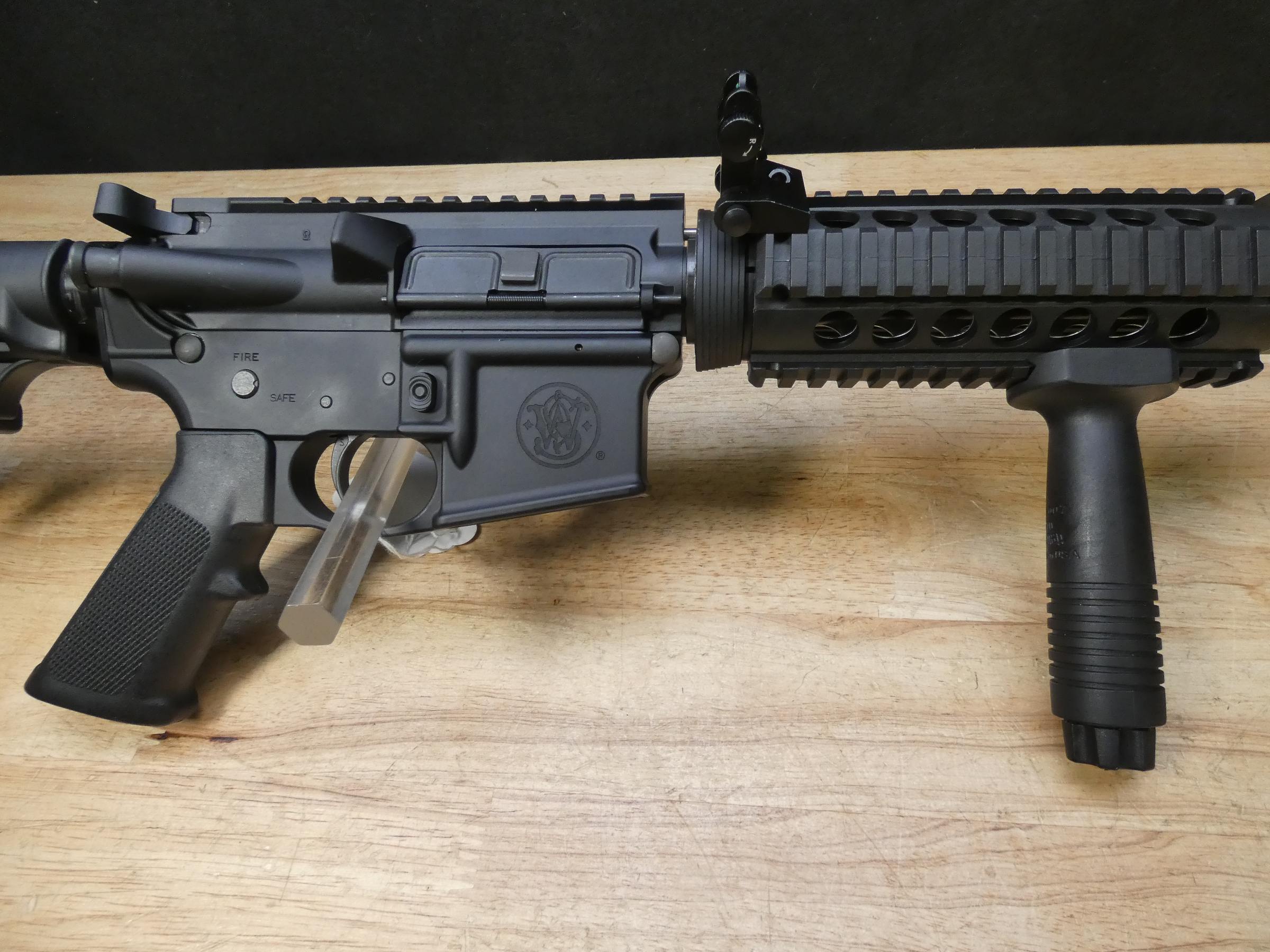 Smith & Wesson M&P-15 Sport II - 5.56 NATO - S&W M&P15 - w/ Mag!-img-16