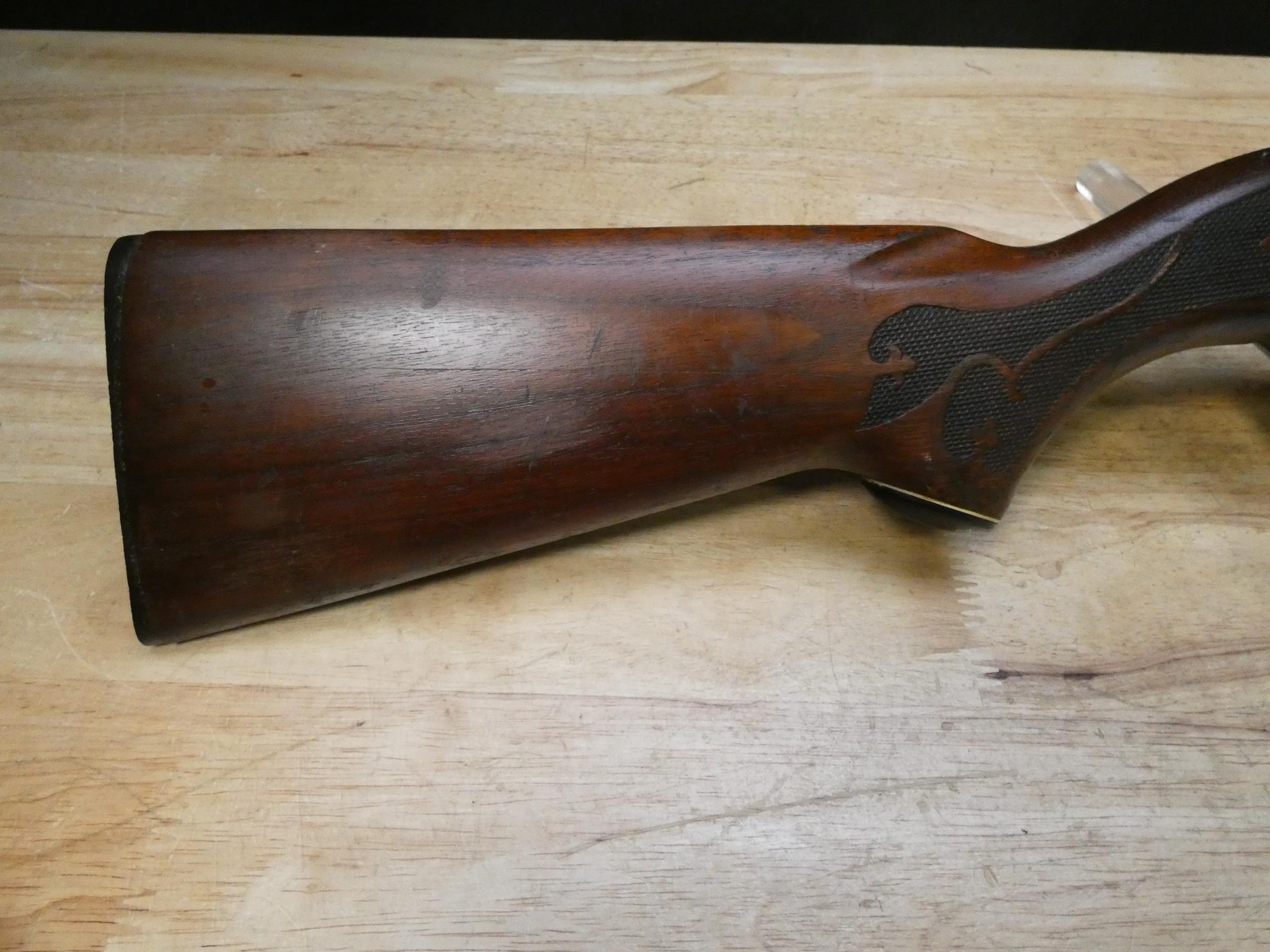 Ithaca Model 37 Featherlight - 12 Gauge - Classic Pump Action - Full Choke!-img-17