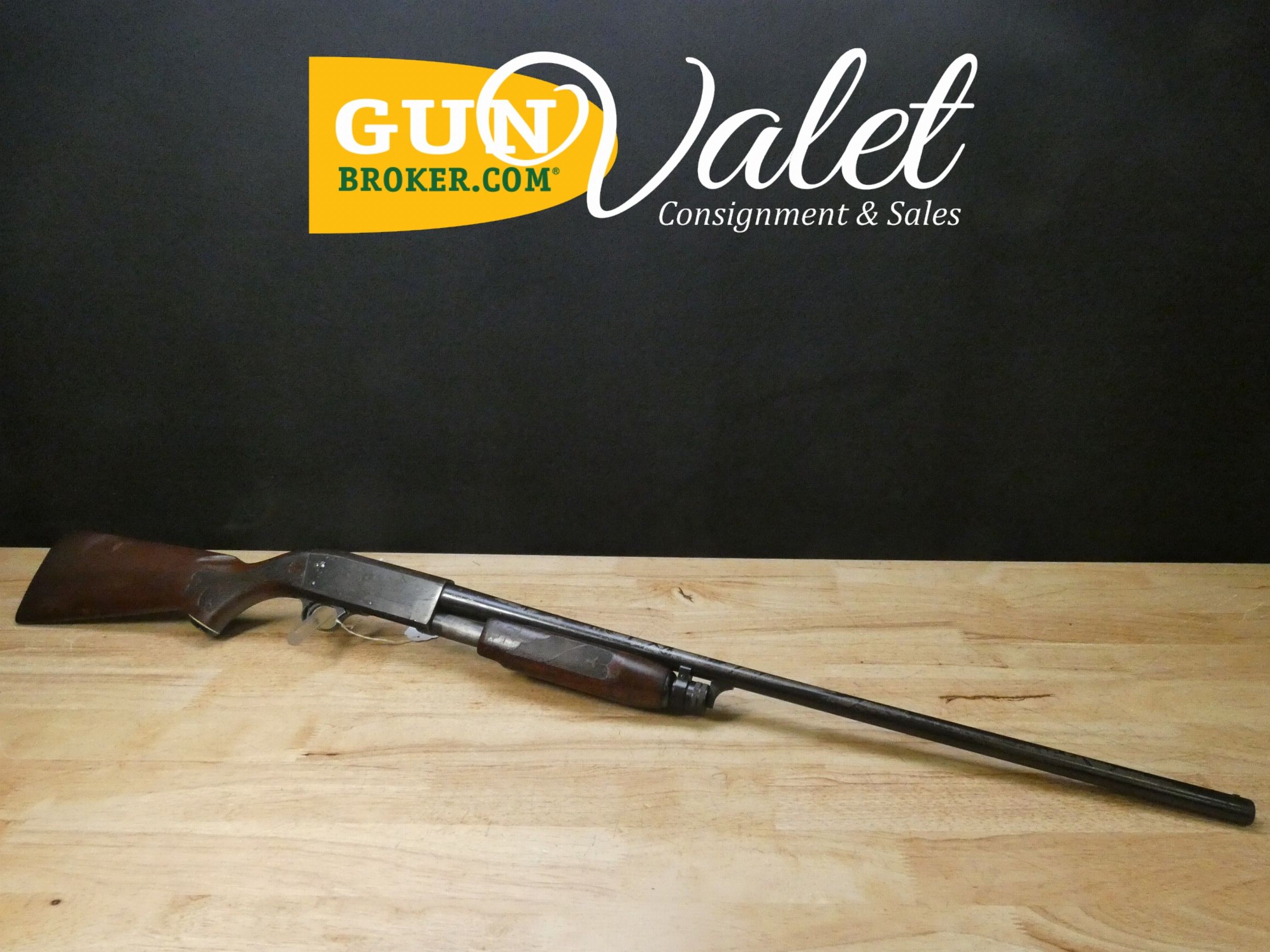 Ithaca Model 37 Featherlight - 12 Gauge - Classic Pump Action - Full Choke!-img-0