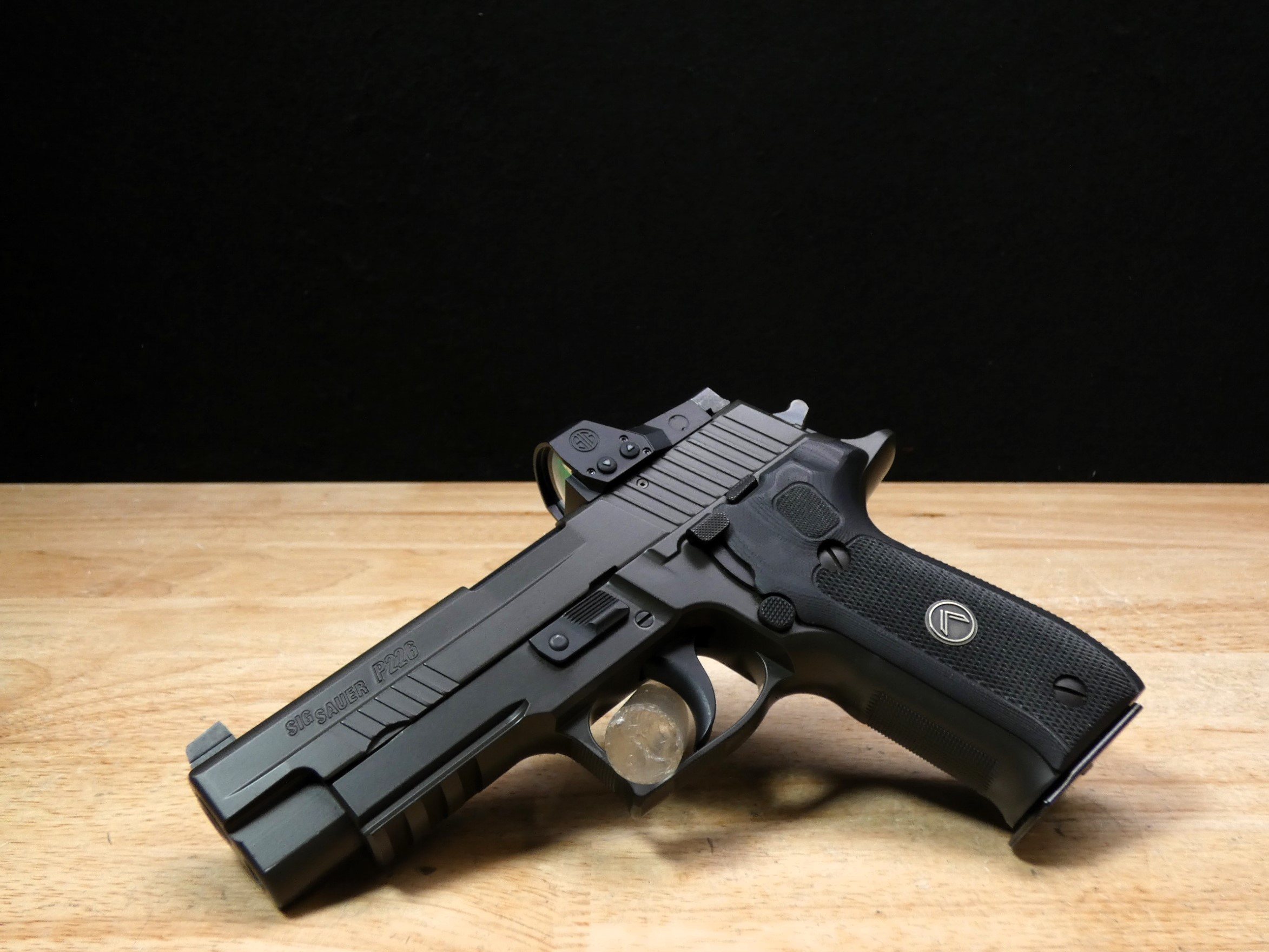 Sig Sauer P226 Legion - 9mm - XLNT w/ Romeo 1 Pro Red Dot - C -img-1