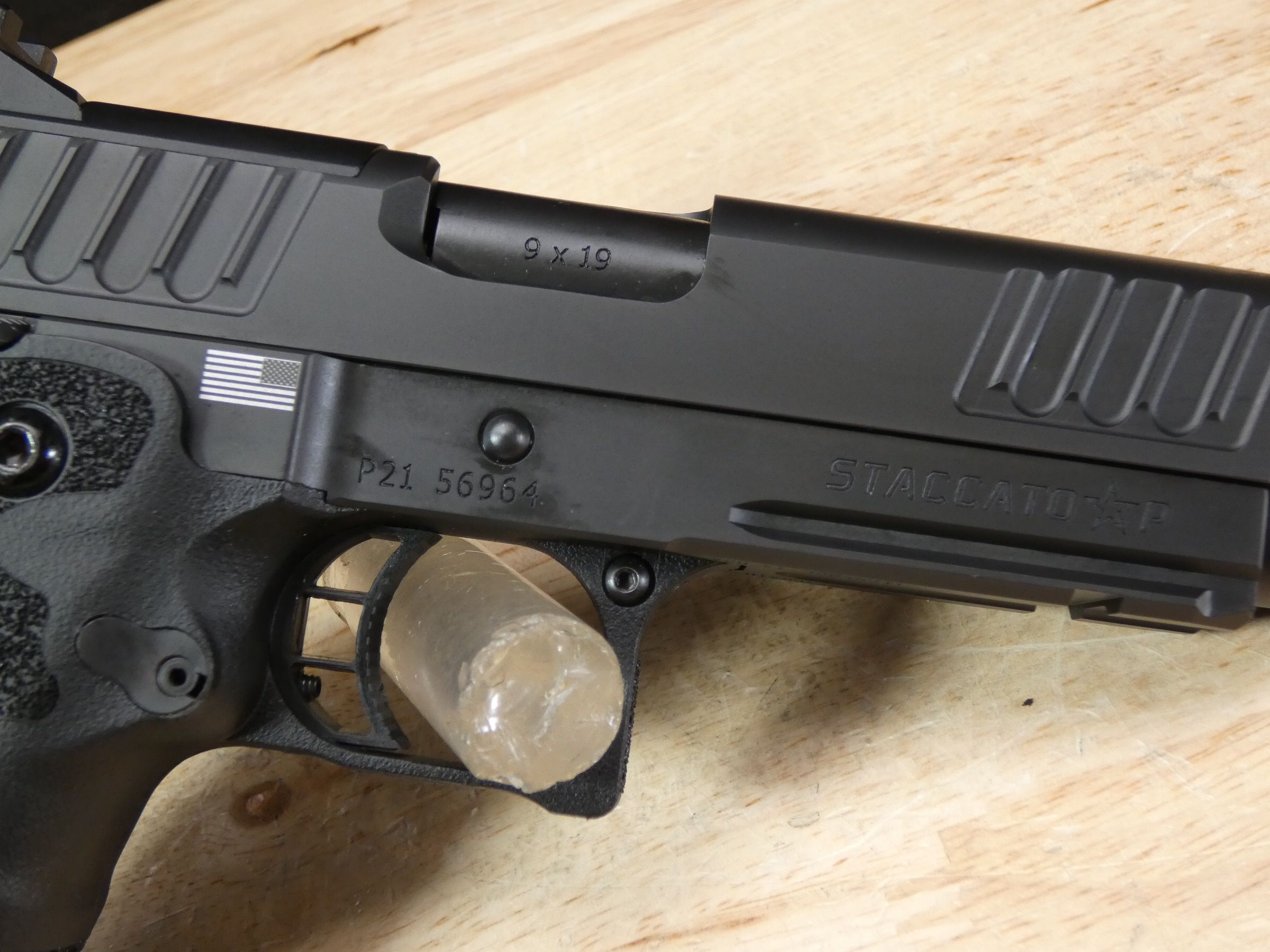 Staccato P 2011 - 9mm - STI DLC BBL - XLNT w/ 2 MAGS - Optic Ready - 1911-img-14