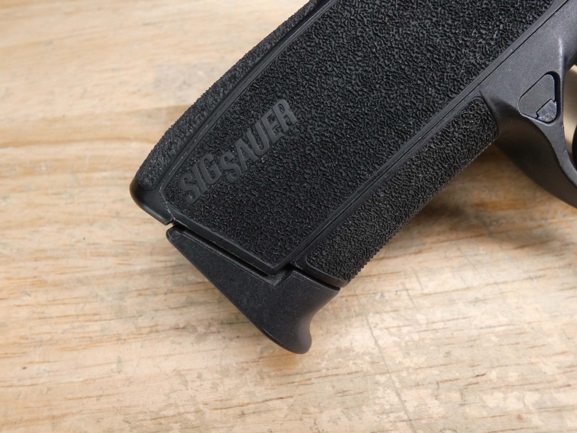 Sig Sauer SP2022 - 9mm - DA/SA - Polymer 226 - 15-RND Mag - Nitron-img-24