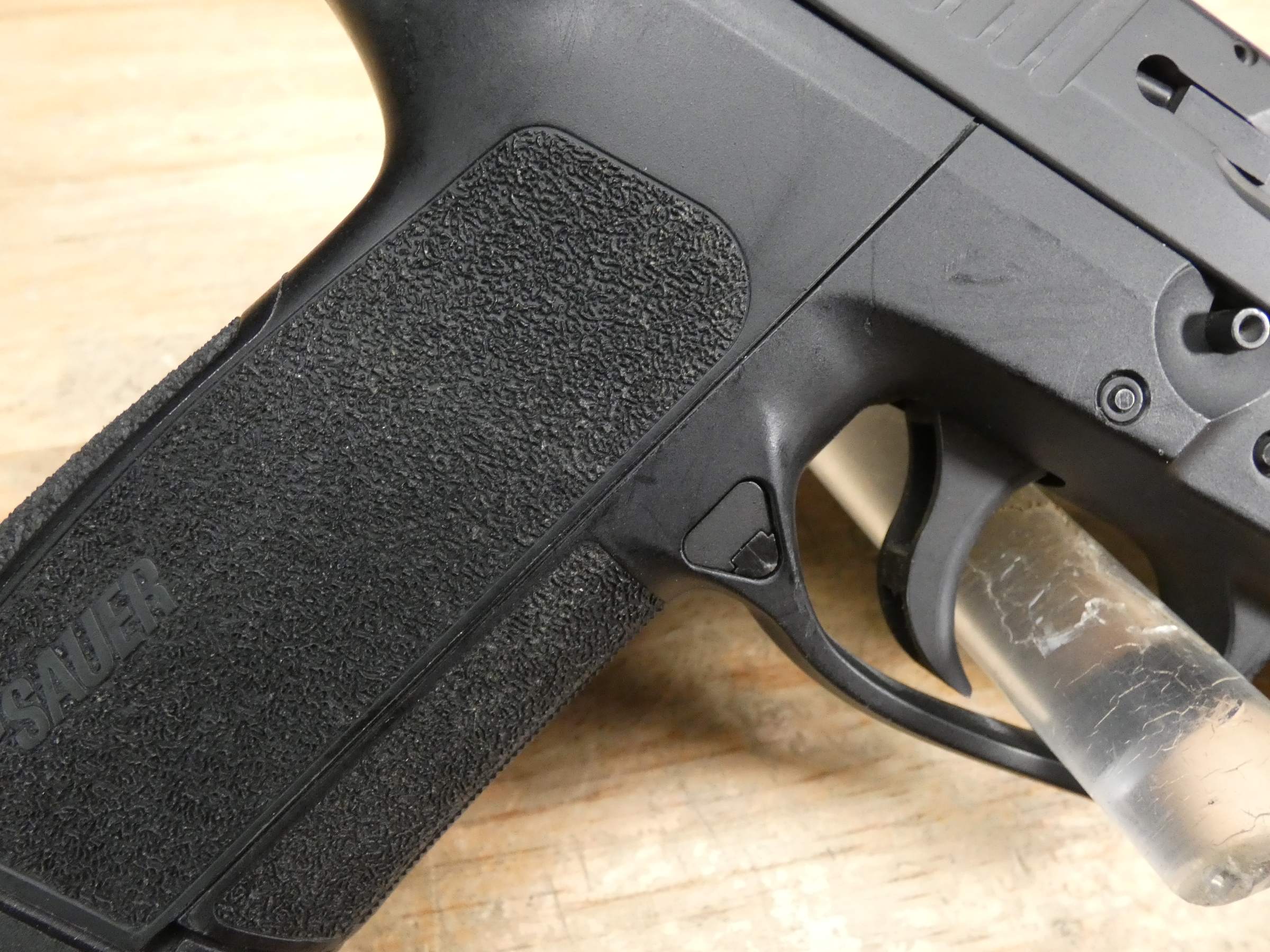 Sig Sauer SP2022 - 9mm - DA/SA - Polymer 226 - 15-RND Mag - Nitron-img-25