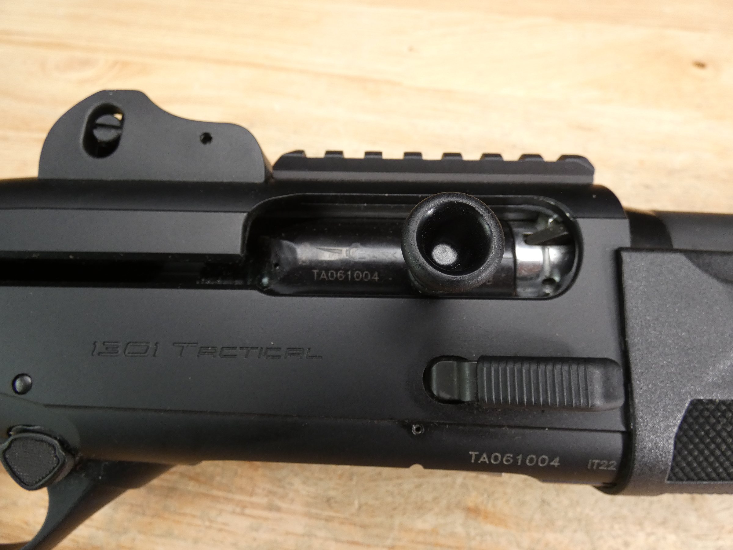 Beretta 1301 Tactical STD - 12 Gauge - XLNT w/ Box + Chokes - MFG 2022 - C-img-37