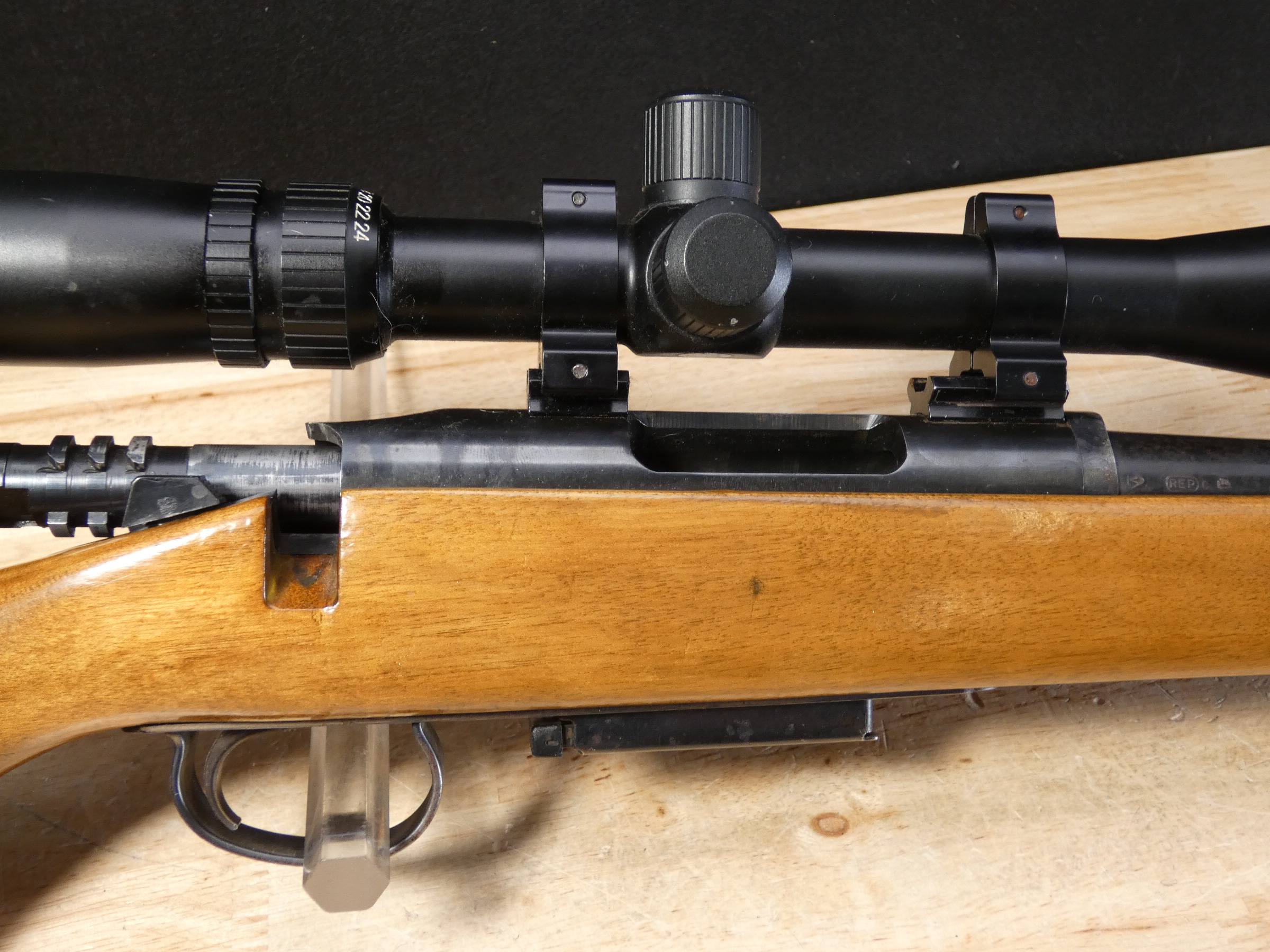 Remington 788 - .22-250 Rem - Bolt-Action - Varmint Rifle - w/ Tasco Scope-img-19