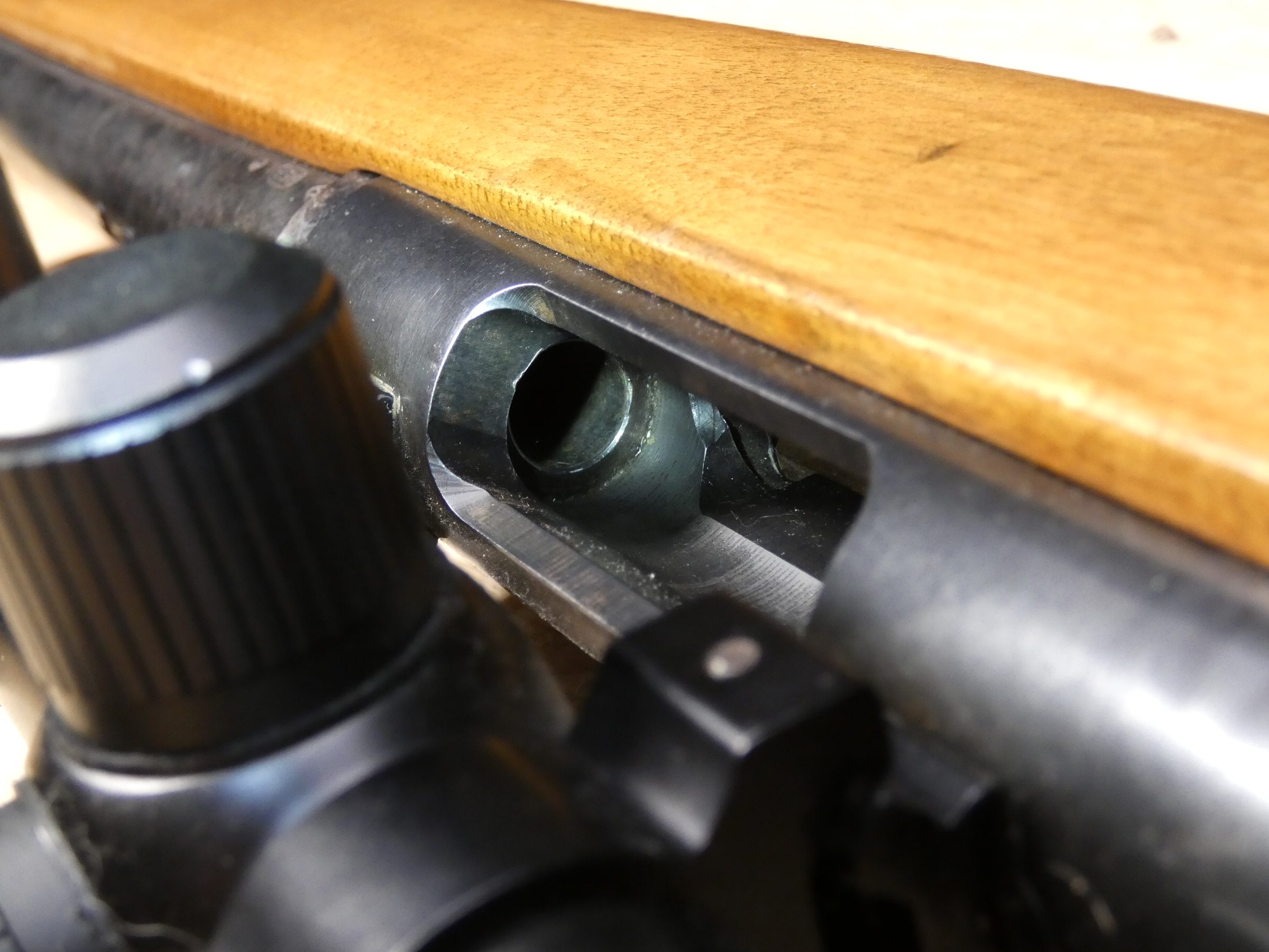 Remington 788 - .22-250 Rem - Bolt-Action - Varmint Rifle - w/ Tasco Scope-img-31
