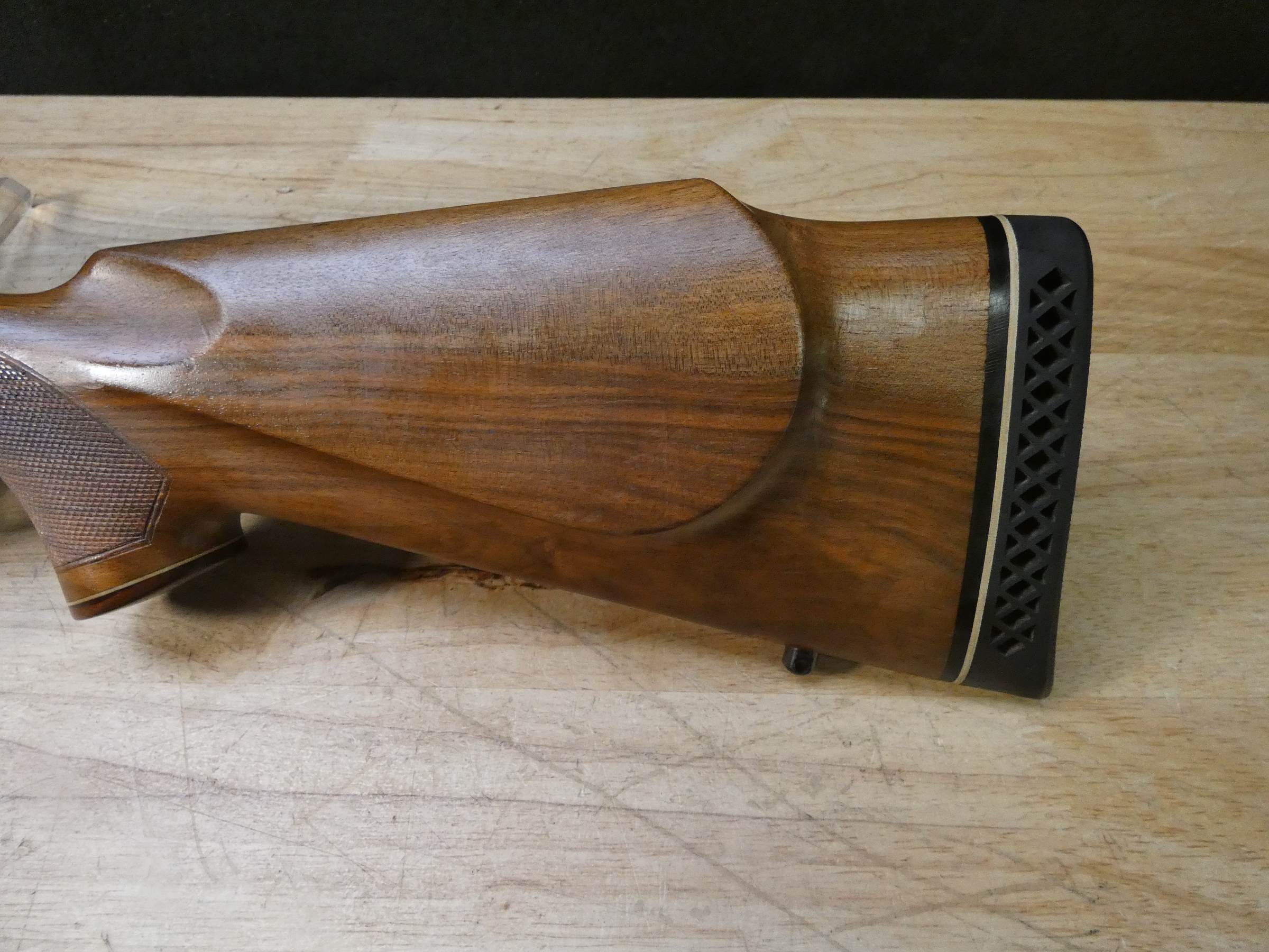 Remington 700 BDL - .375 H&H Mag - w/ Bausch & Lomb Scope - Bolt Action-img-6