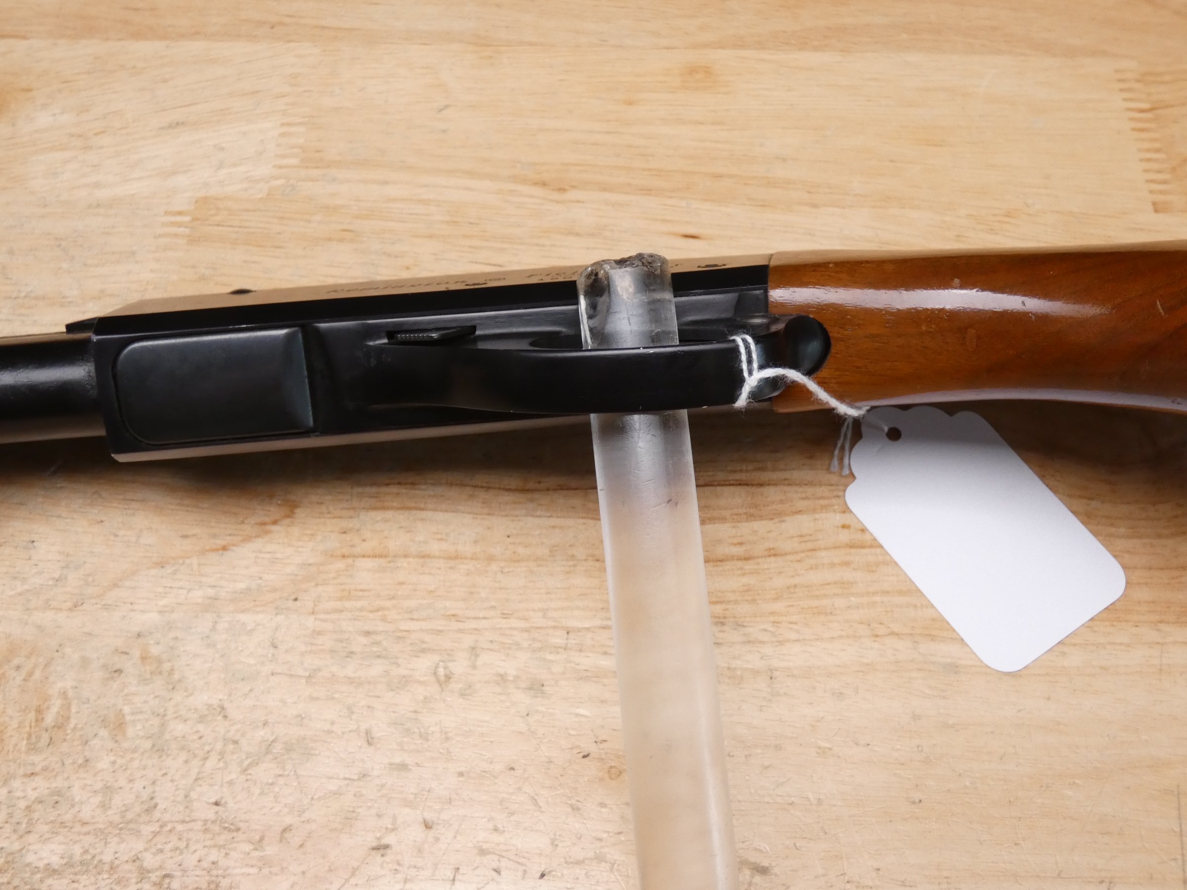 Remington Fieldmaster Model 572 - .22 S/L/LR - Light Weight Pump Action -img-25