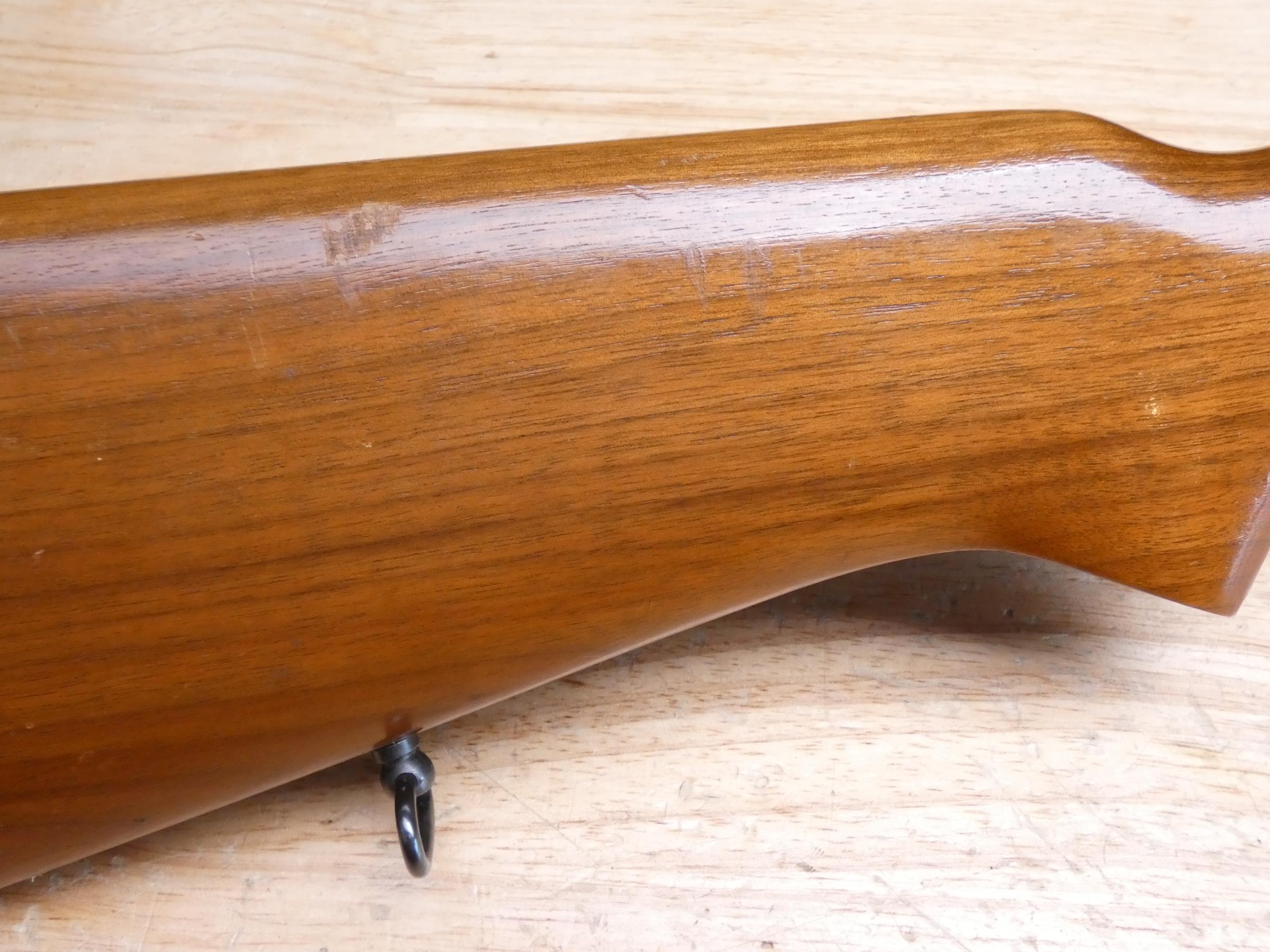 Remington Fieldmaster Model 572 - .22 S/L/LR - Light Weight Pump Action -img-30