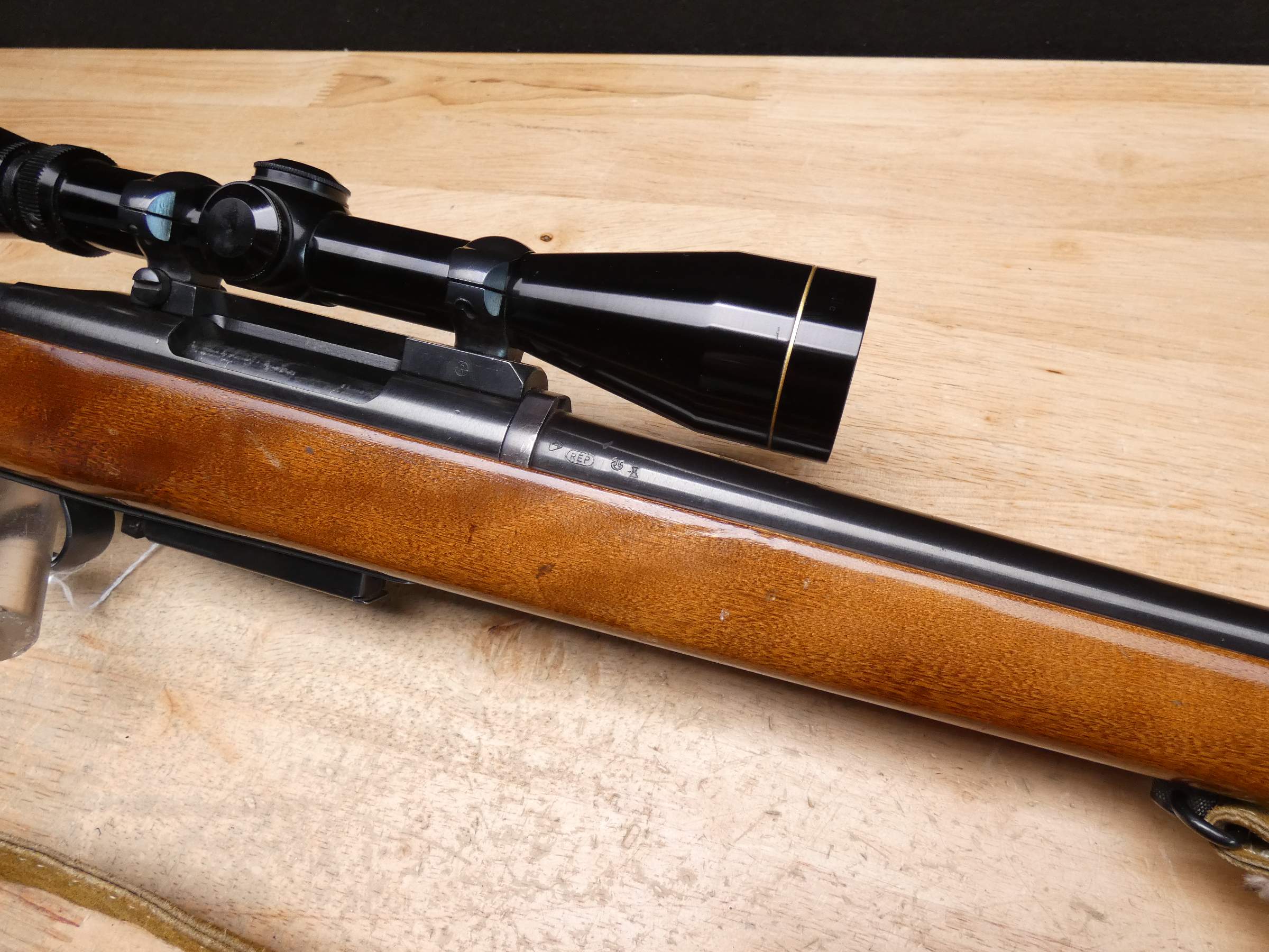 Left Hand Remington 788 - 6mm Rem - Removable Mag - LH - w/ Leupold Scope-img-31