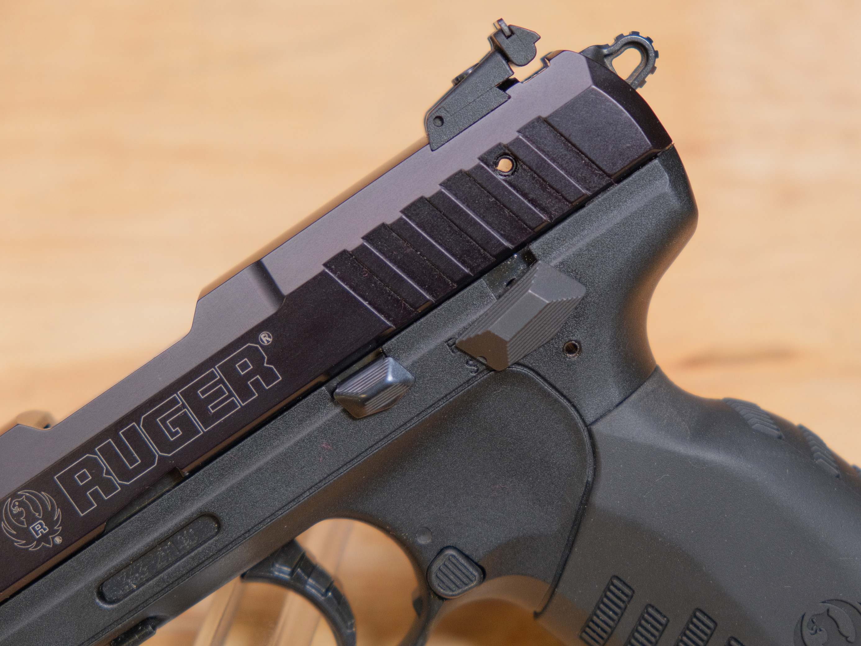 Ruger SR-22 - .22 LR - TWO MAGS - SR22 - CCW - Semi-Auto Plinker - MFG 2013-img-4