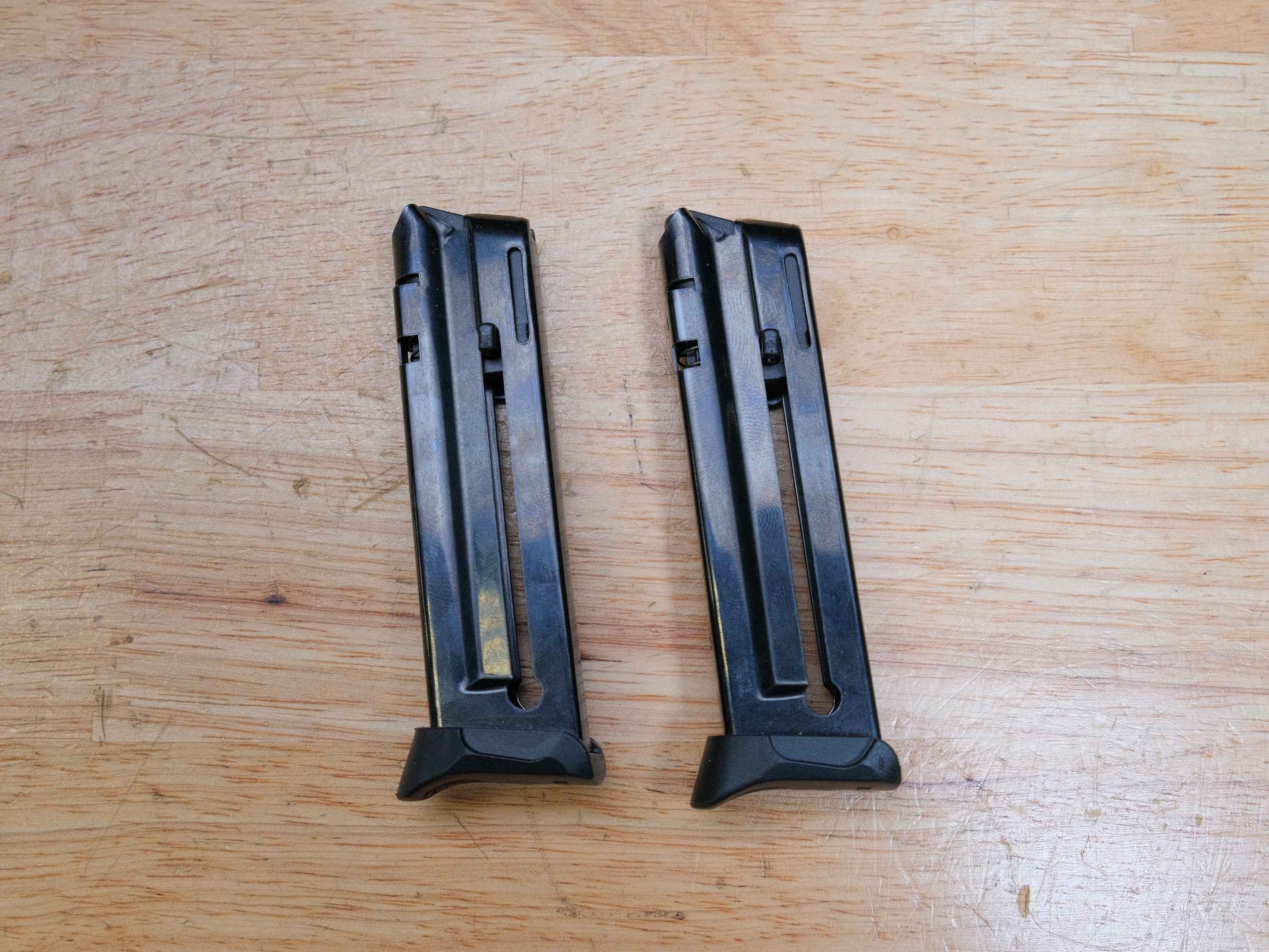 Ruger SR-22 - .22 LR - TWO MAGS - SR22 - CCW - Semi-Auto Plinker - MFG 2013-img-26