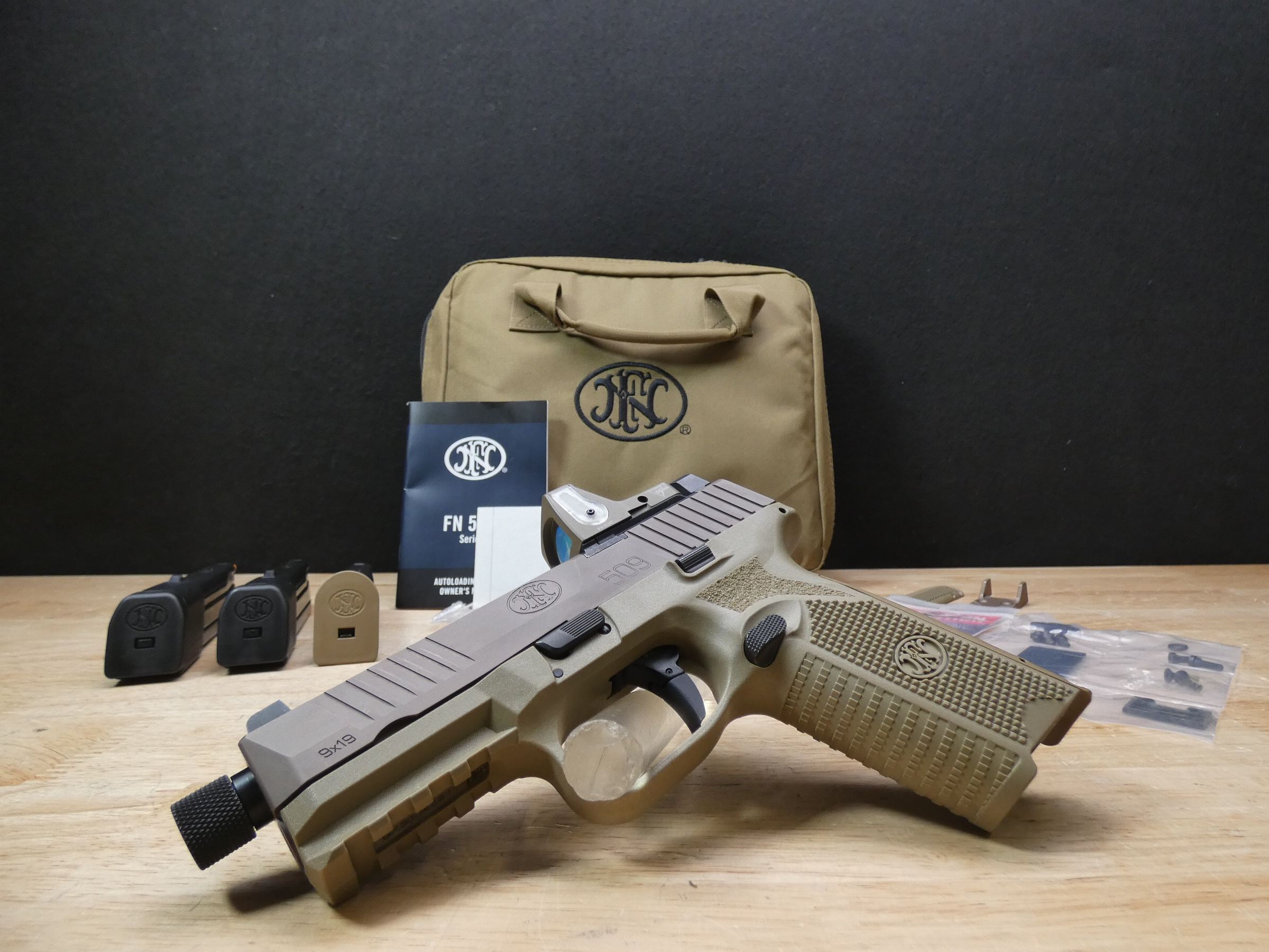 FN 509 Tactical - 9mm - w/ Trijicon RMR & Threaded BBL - FN509 - 509T-img-1