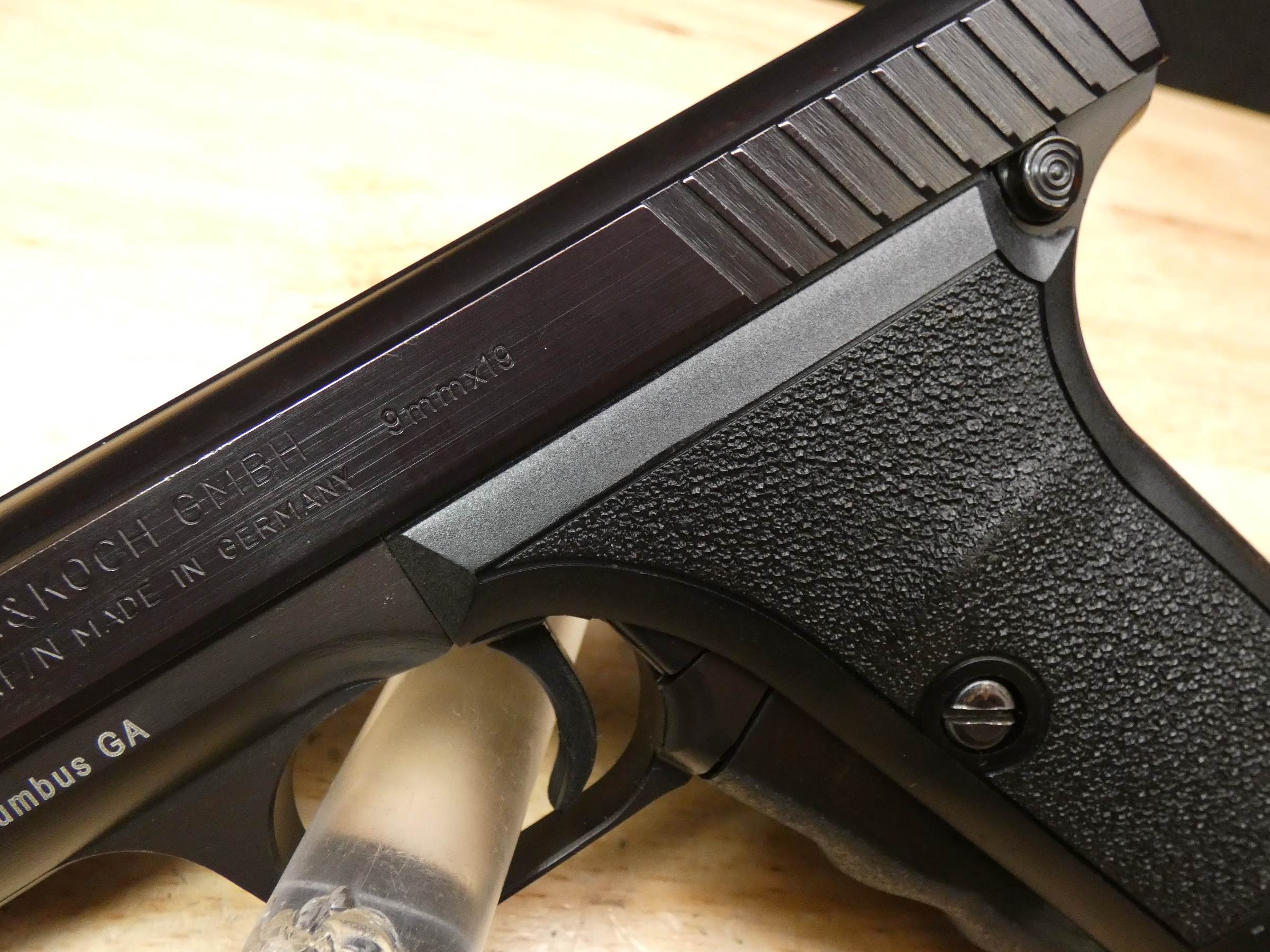 HK P7 NDS - 9mm - German Police - Heckler & Koch - 1984 - w/ 2 Mags + Box-img-5